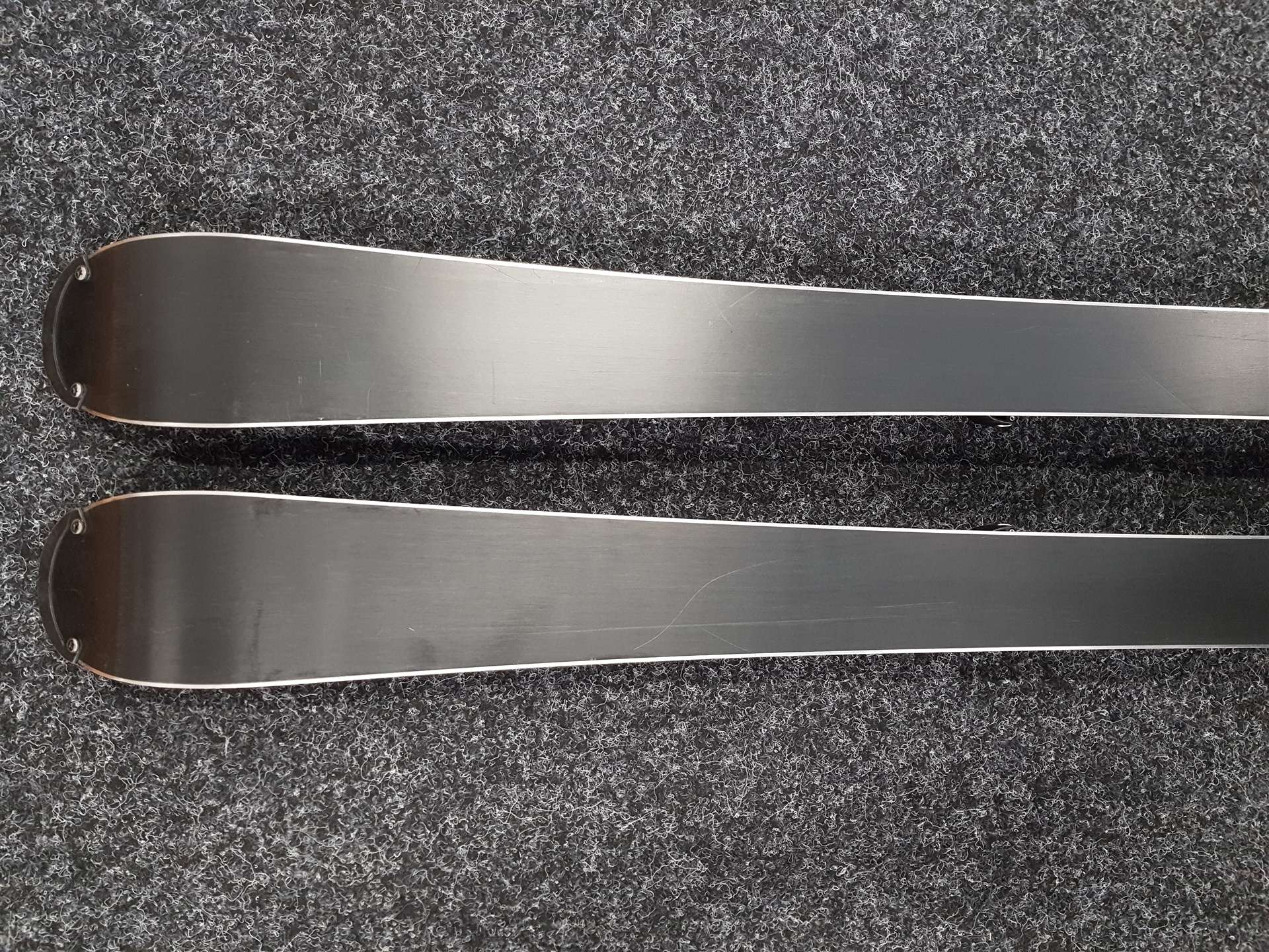 Použité detské lyže SPORTEN Street 120 + viazanie Tyrolia SLR 4,5