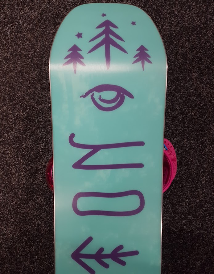 Bazárový snowboard Burton Deja Vu Smalls + viazanie Burton veľkosť S/M
