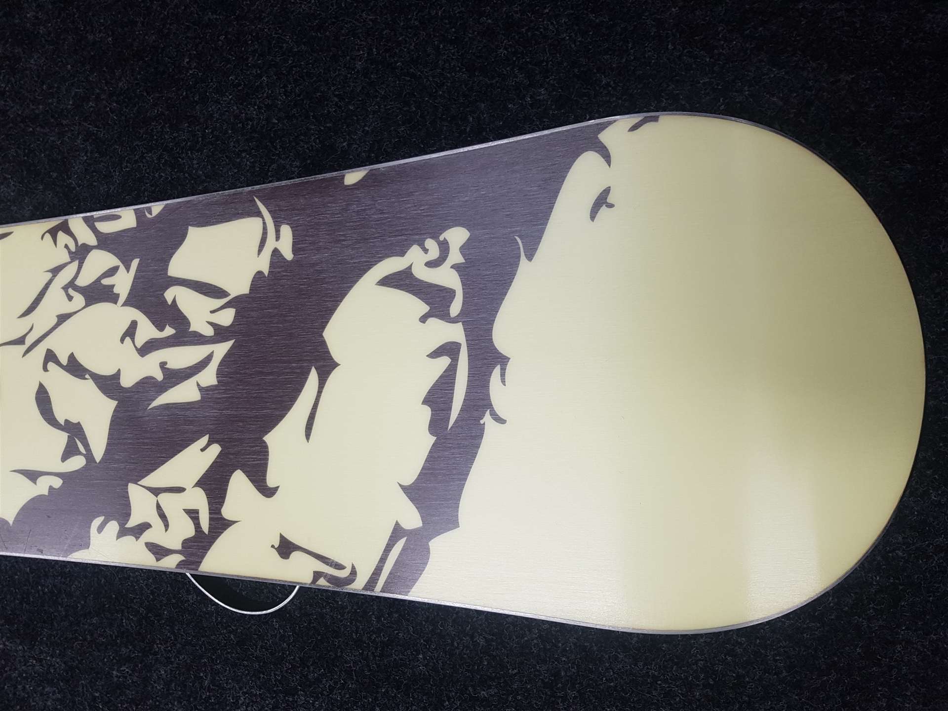 Použitý snowboard RADICAL Forest  + viazanie Radical veľkosť L