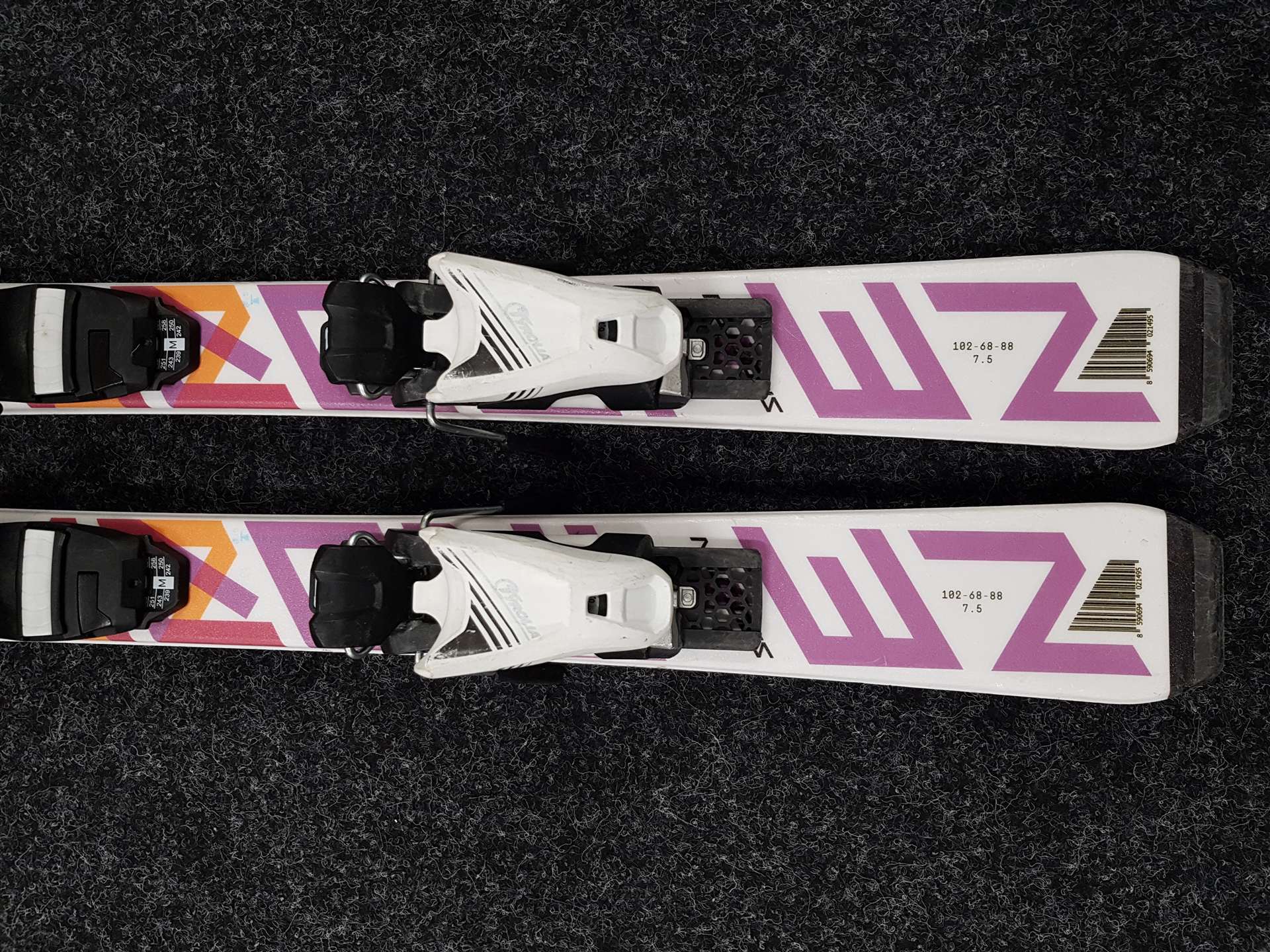 Použité detské lyže SPORTEN Street 110 + viazanie Tyrolia SLR 4,5