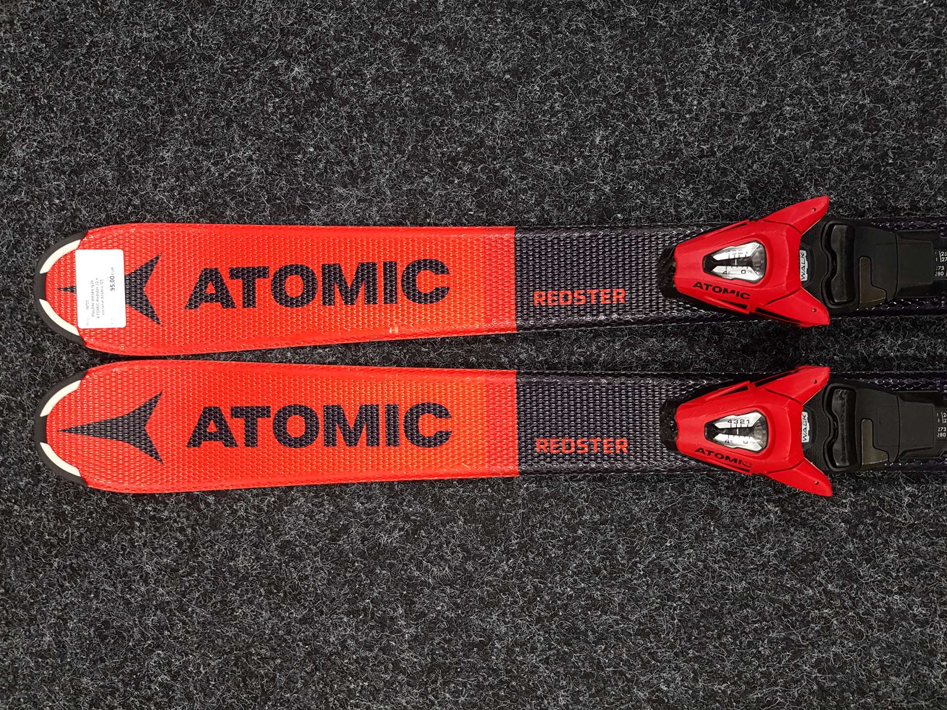 Použité detské lyže ATOMIC Redster J2 + viazanie Atomic C5