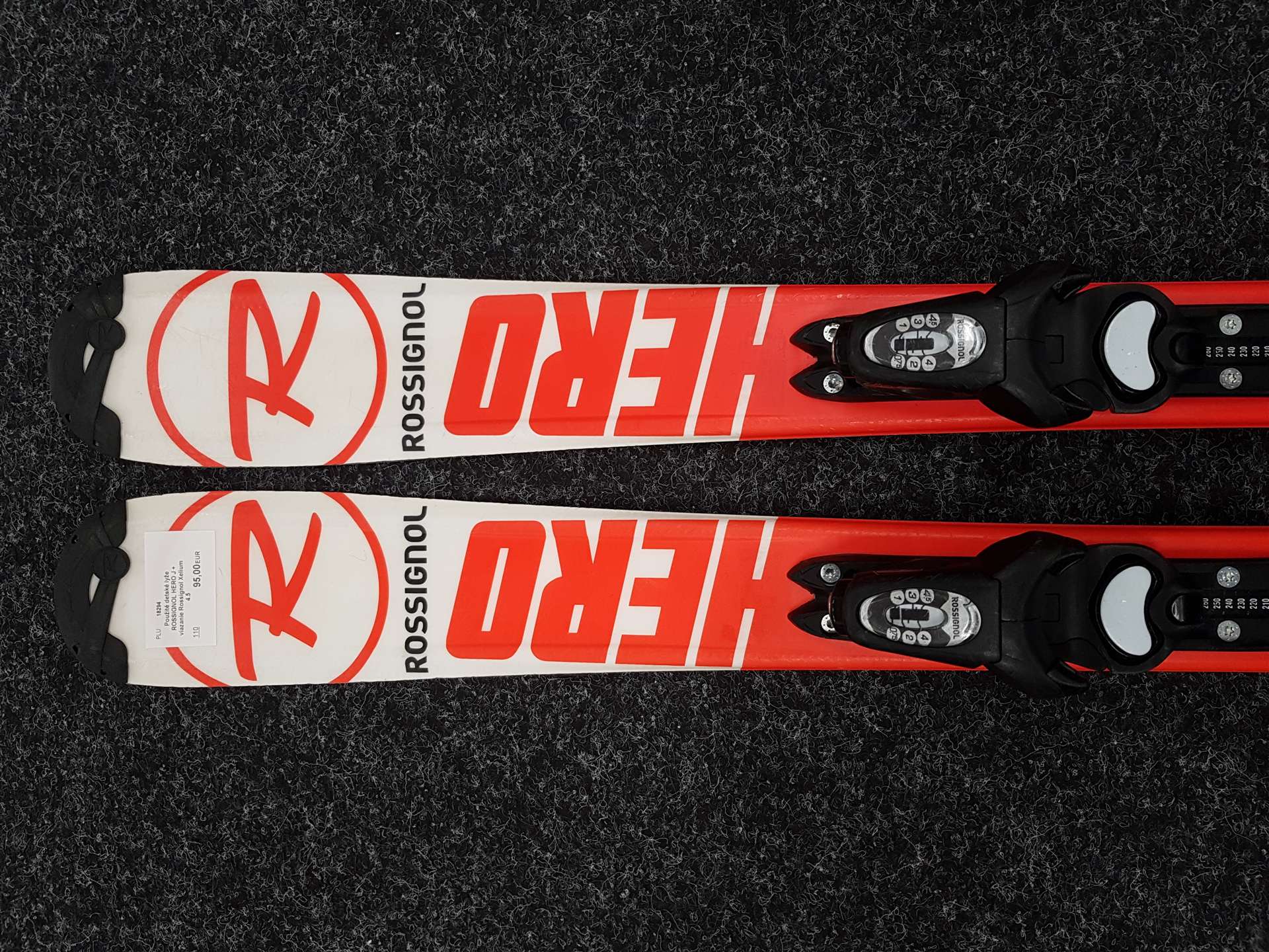 Použité detské lyže ROSSIGNOL HERO J + viazanie Rossignol Xelium 4.5