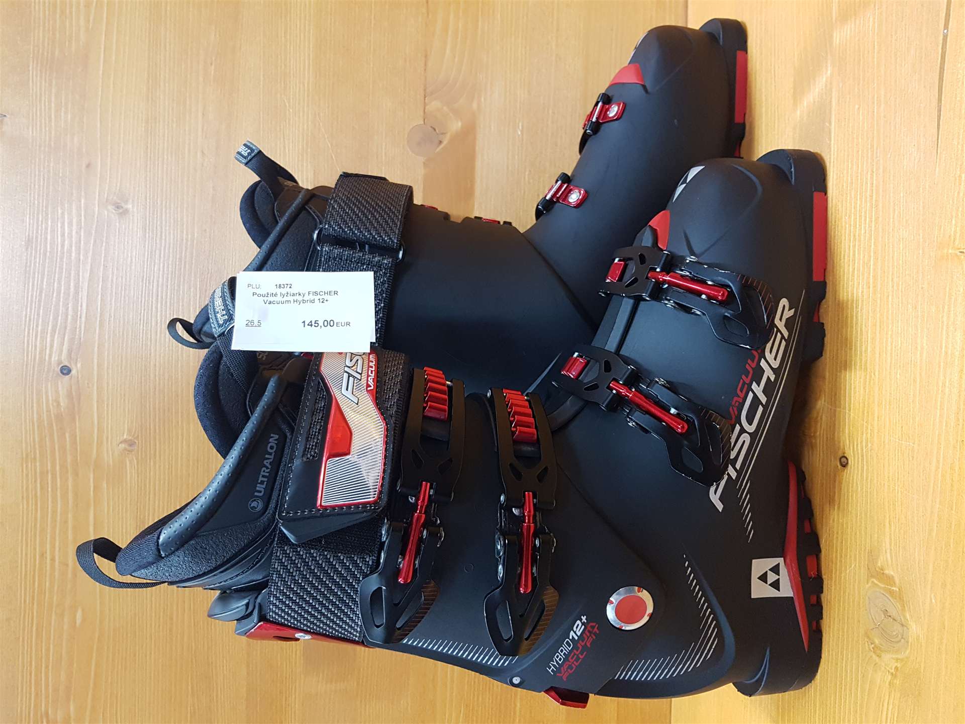 Použité lyžiarky FISCHER Vacuum Hybrid 12+