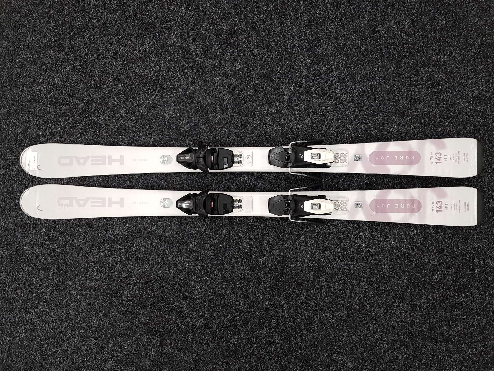 Použité lyže HEAD Pure Joy + viazanie Head Nine (9 DIN))
