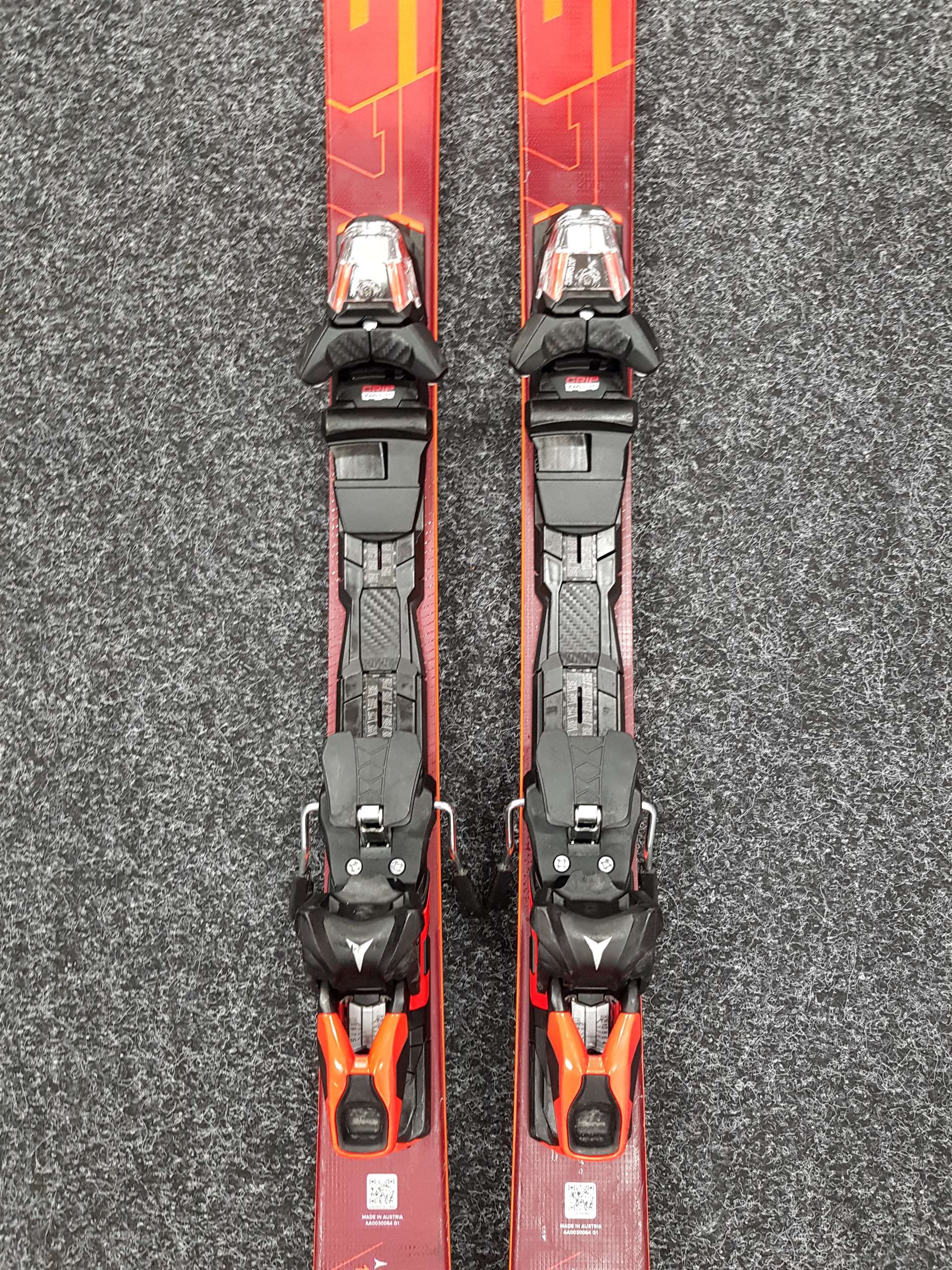 Použité lyže ATOMIC Redster S7 + viazanie Atomic M 12