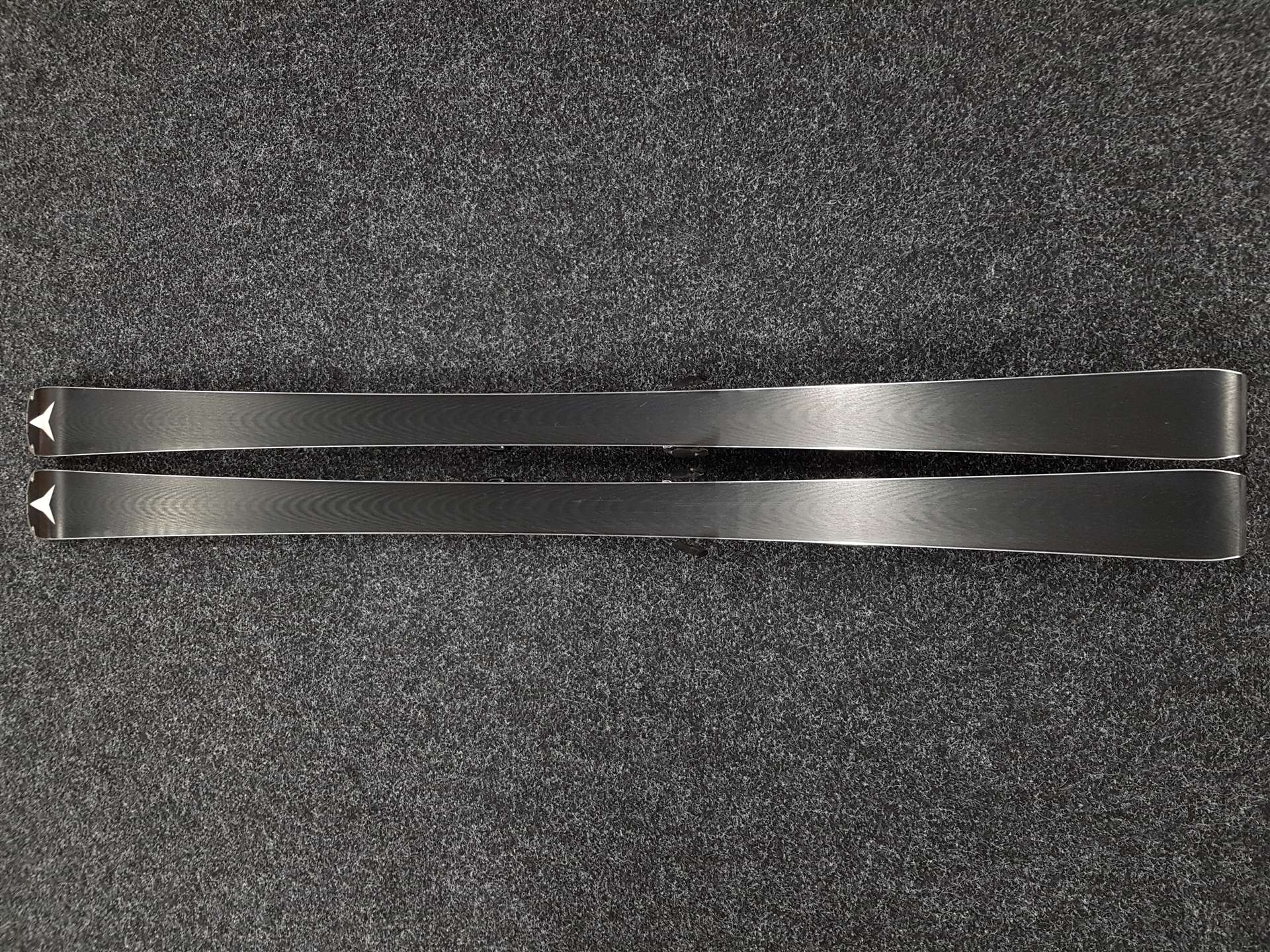 Použité lyže ATOMIC Redster G9 + viazanie Atomic X12 GW