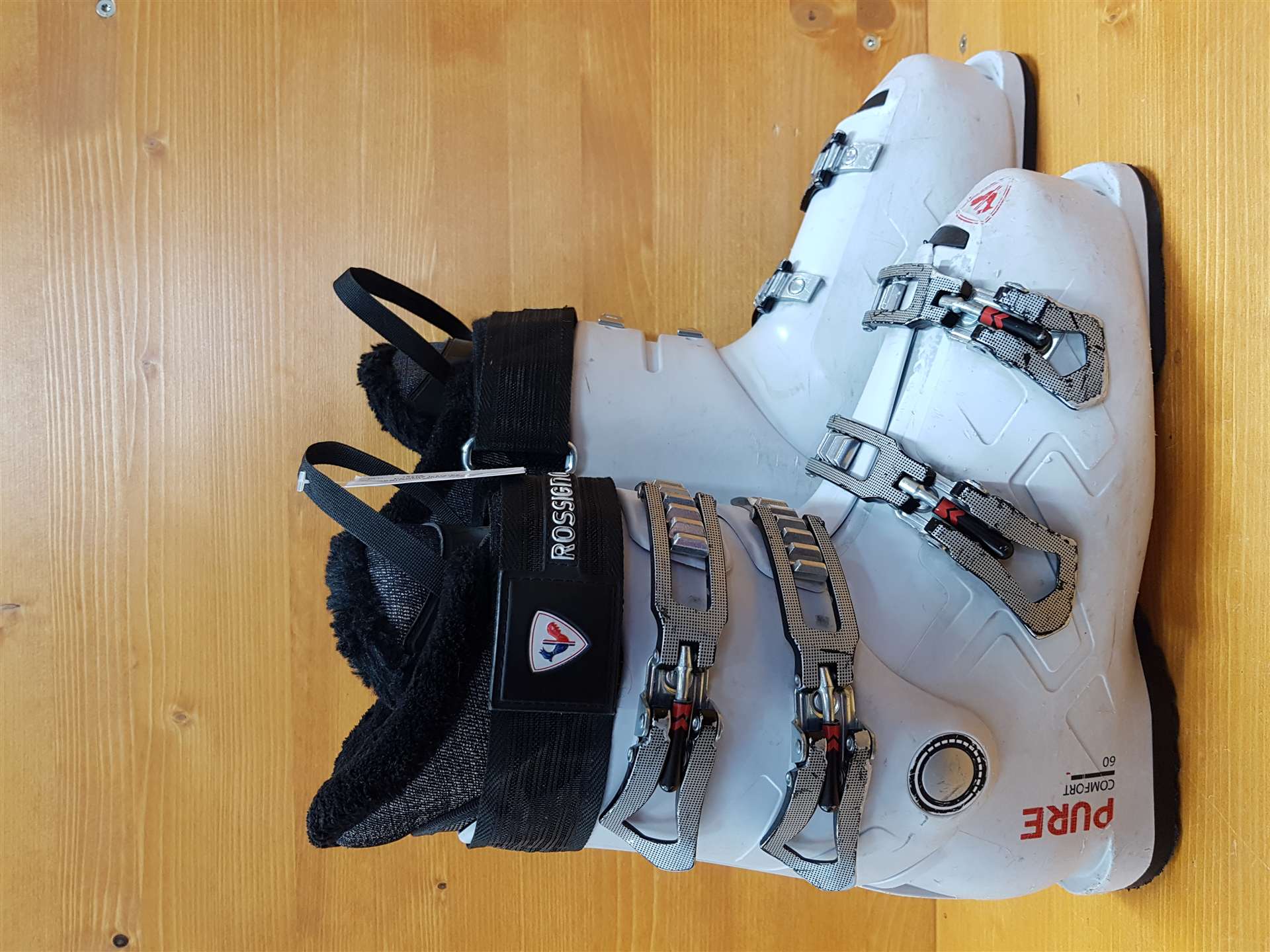 Použité lyžiarky ROSSIGNOL Pure Comfort 60