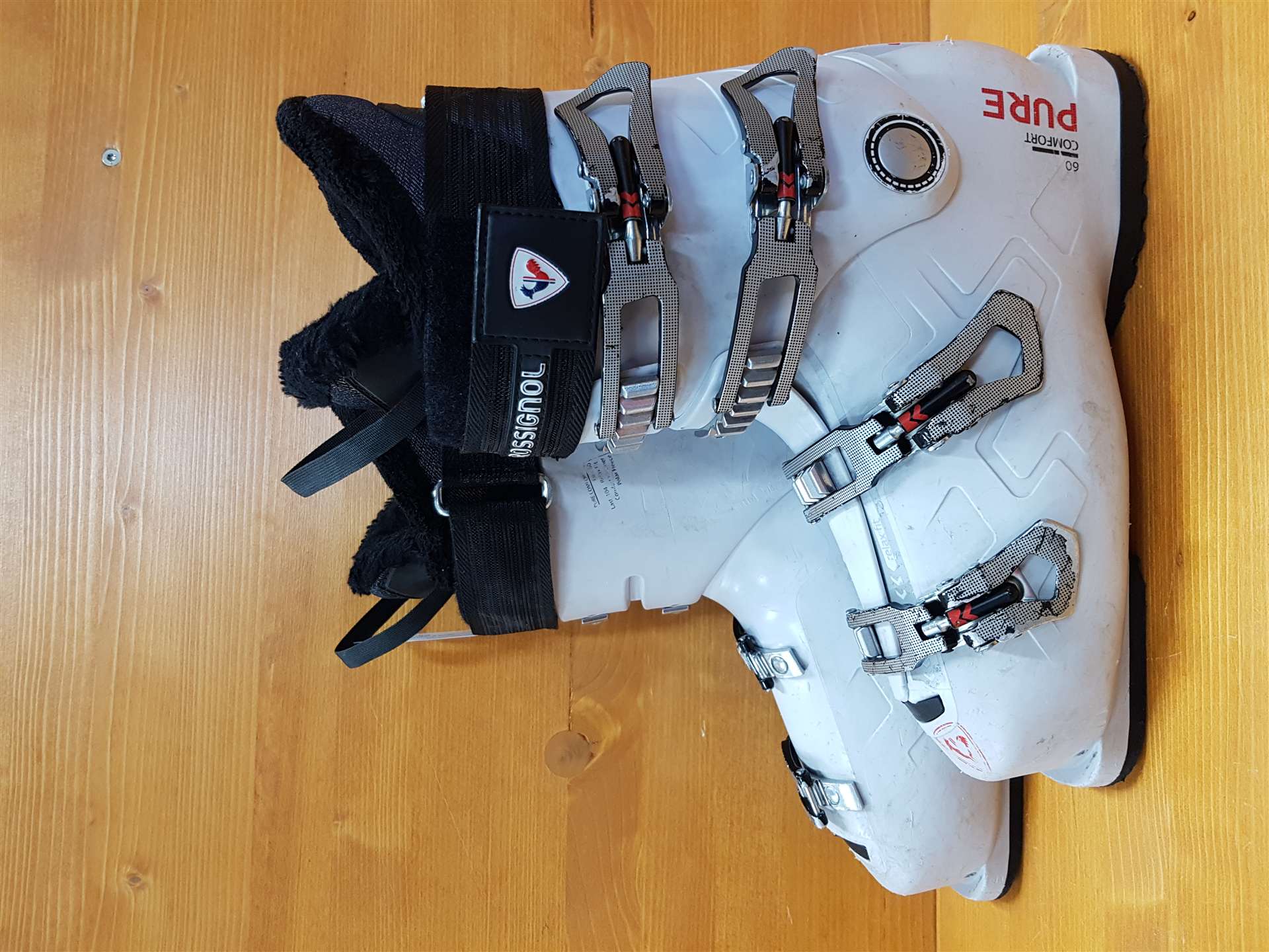 Použité lyžiarky ROSSIGNOL Pure Comfort 60