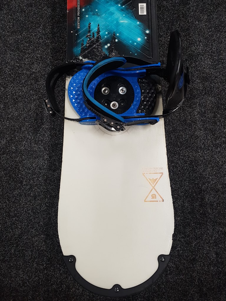 Bazárový snowboard BURTON Progression White + viazanie Burton veľkosť S