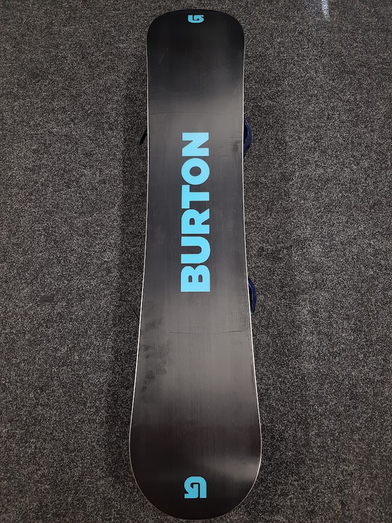 Bazárový snowboard BURTON Progression Black-blue + viazanie Burton S/M