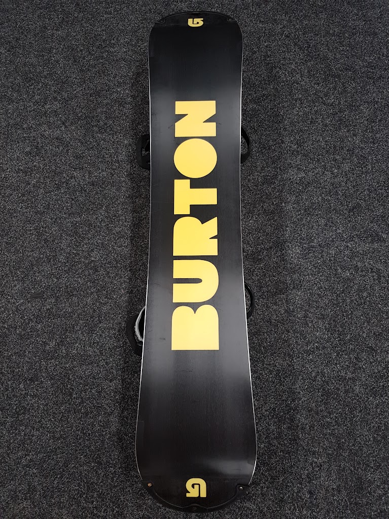 Bazárový snowboard Burton Progression + viazanie Burton veľkosť M