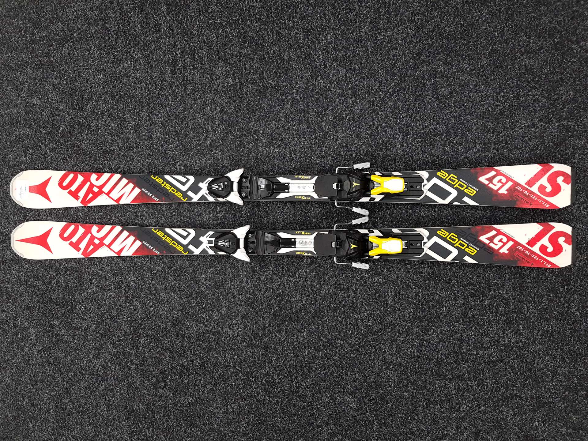 Použité lyže ATOMIC Redster Edge SL + viazanie Atomic XT 12