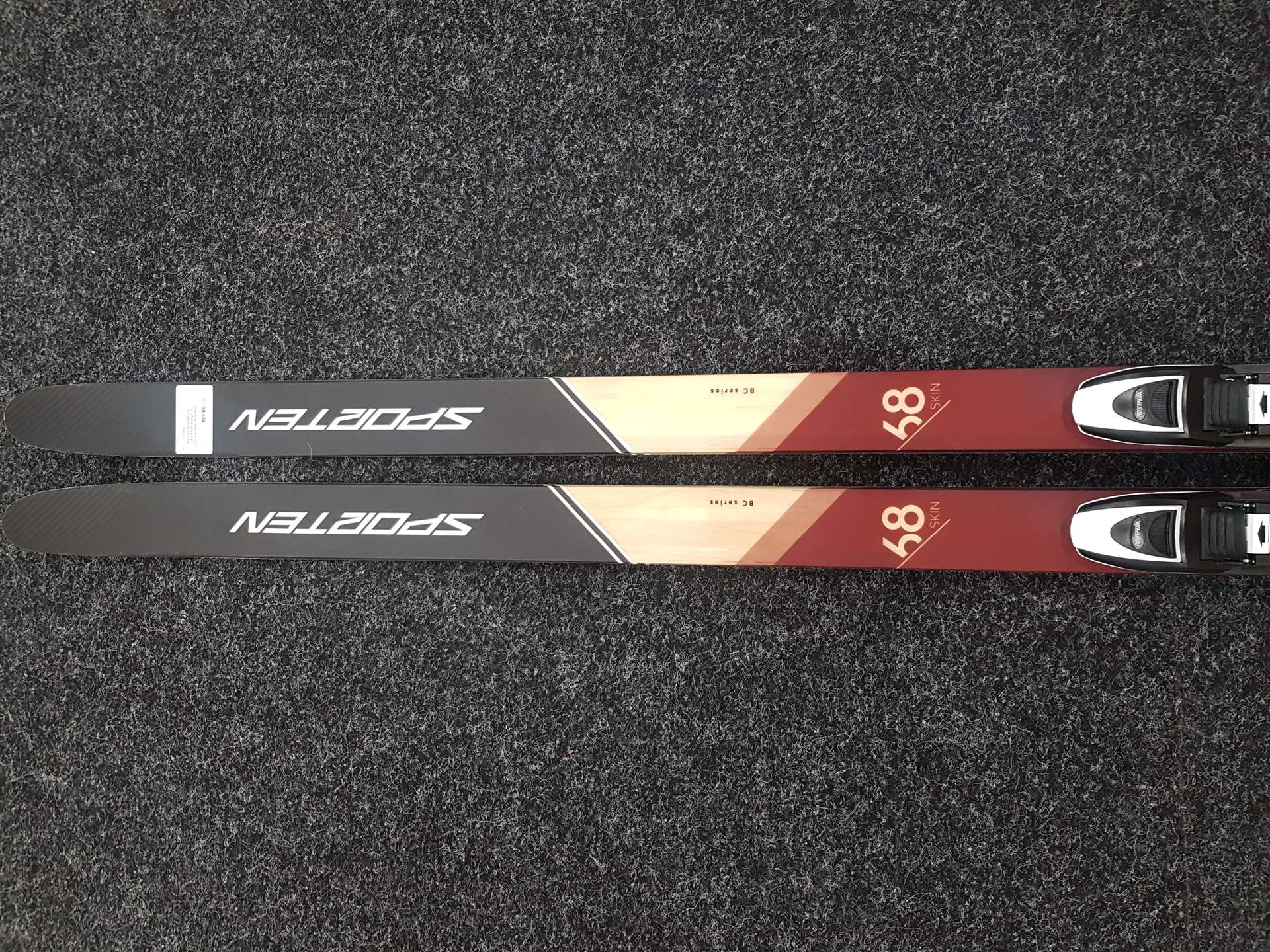 Použité bežecké lyže (backcountry) SPORTEN Ranger + viazanie NNN  Roteffella
