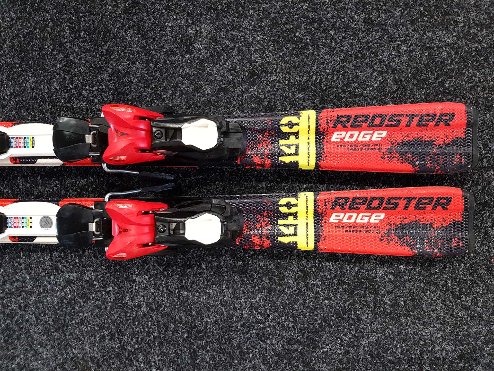 Použité lyže ATOMIC Redster Edge + viazanie Atomic XTE 7