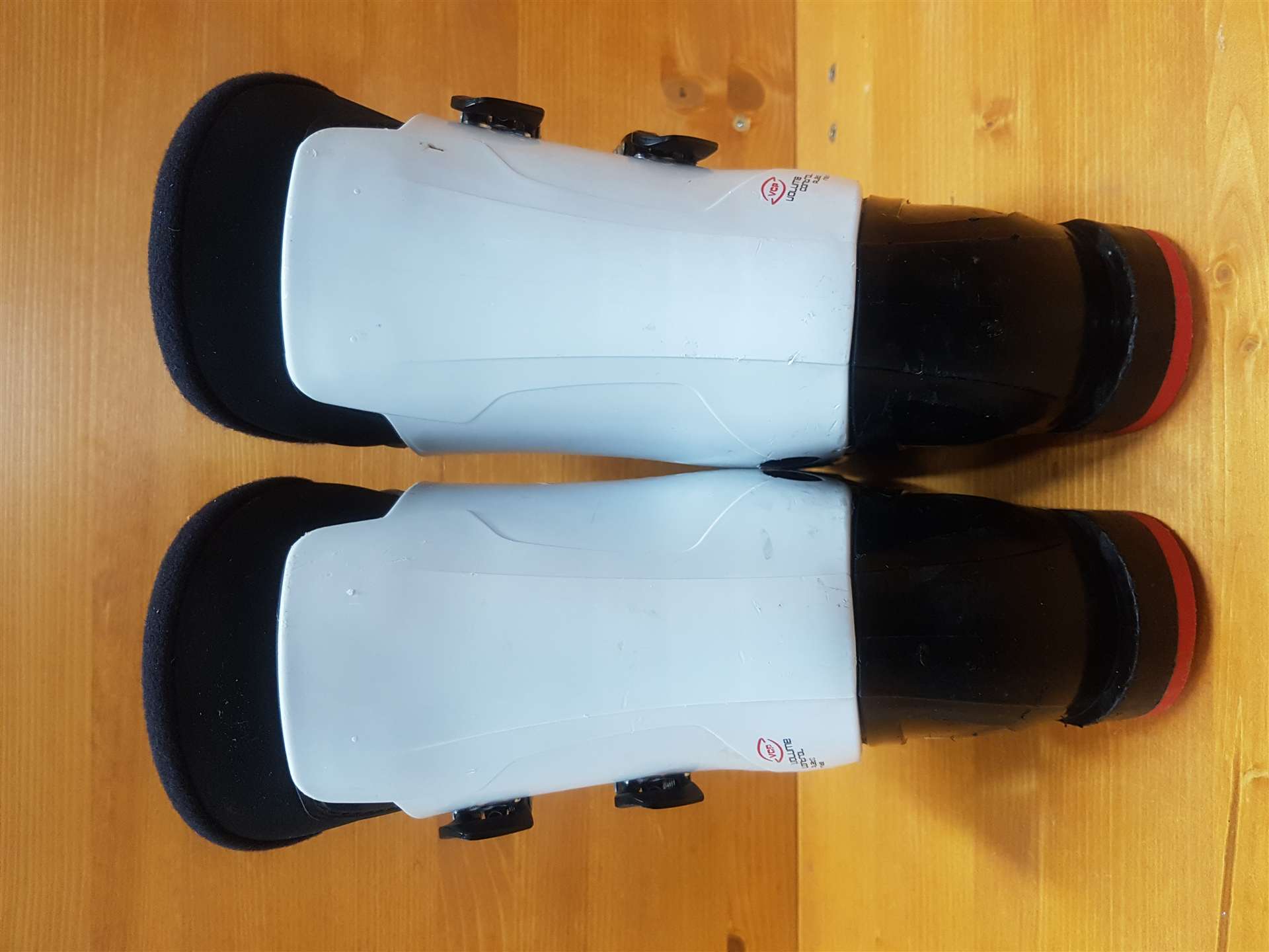 Použité lyžiarky TECNOPRO  T50