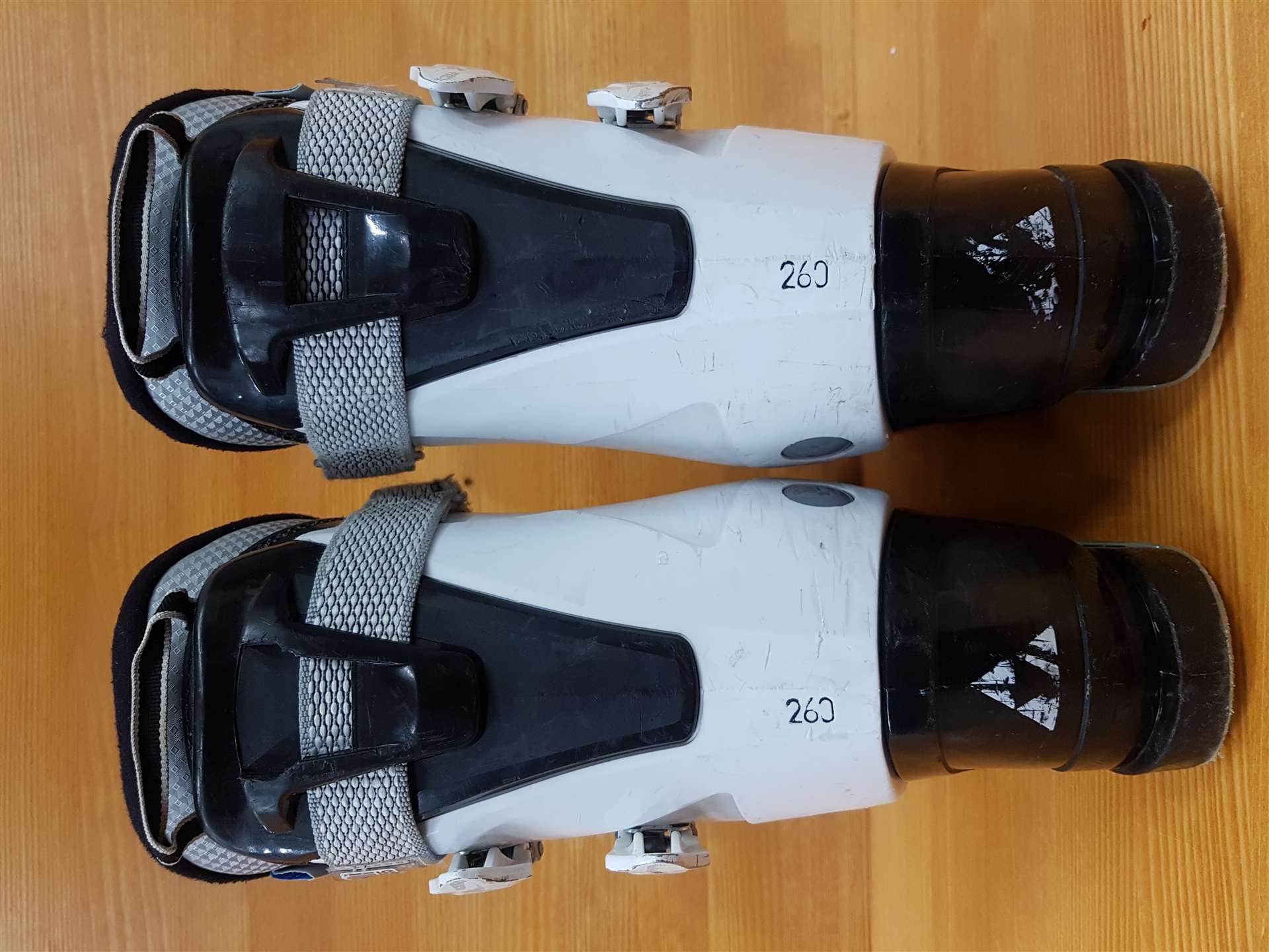 Použité lyžiarky FISCHER XTR 8