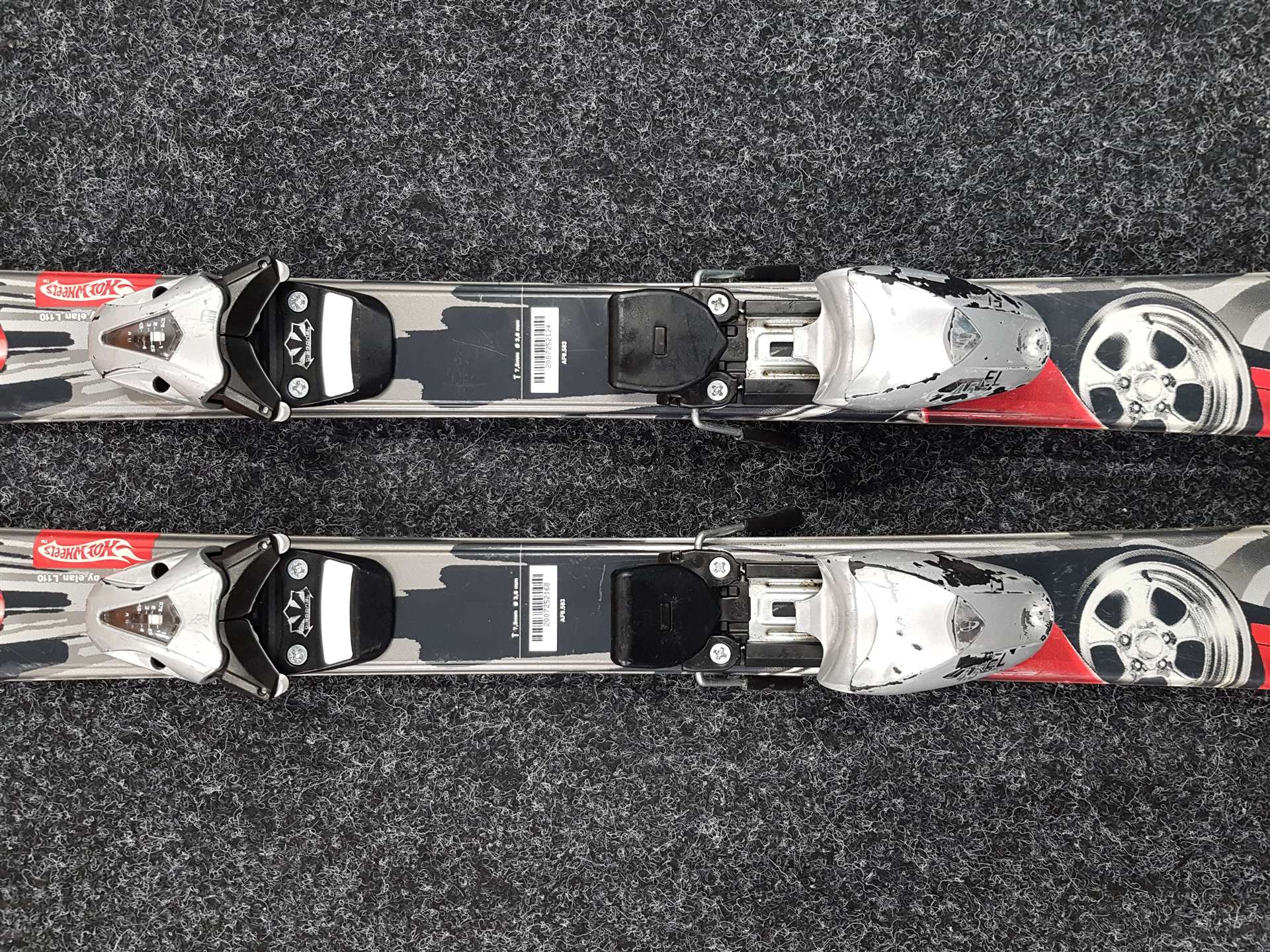 Použité detské lyže ELAN Hot Wheels + viazanie Elan EL 4,5