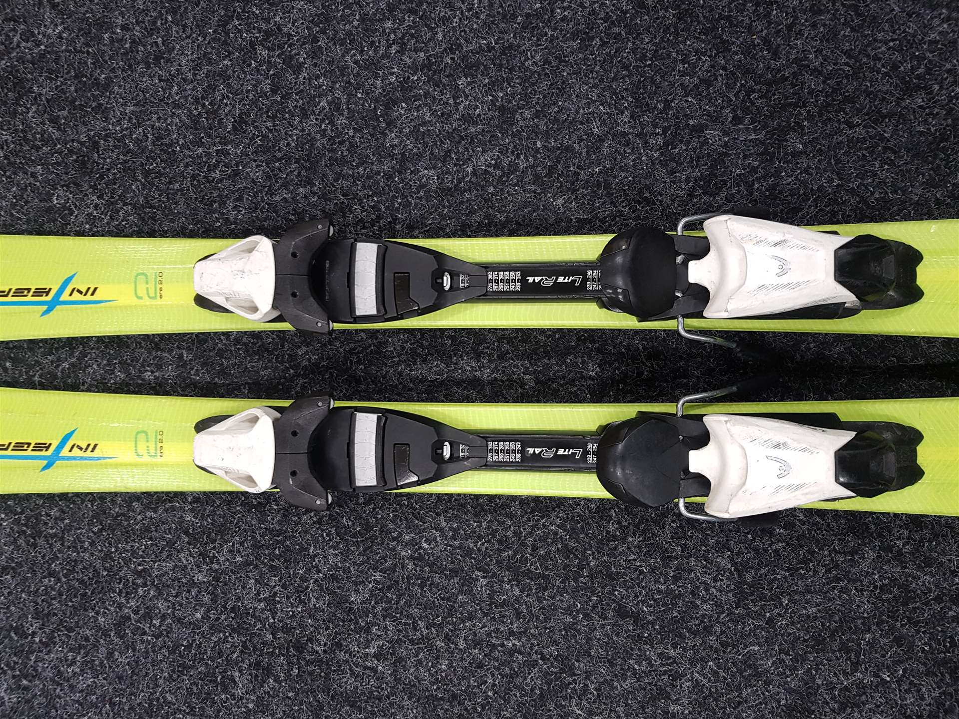 Použité detské lyže HEAD Integrale Team + viazanie Head LRX 7.5