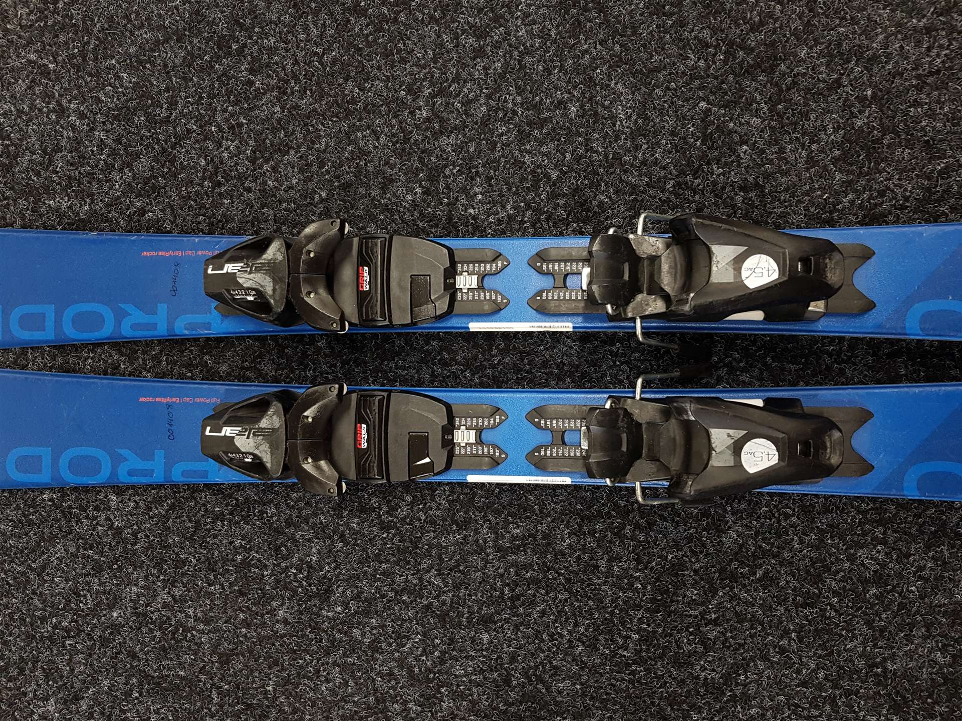 Použité detské lyže ELAN Prodigy + viazanie Elan 4.5 AC