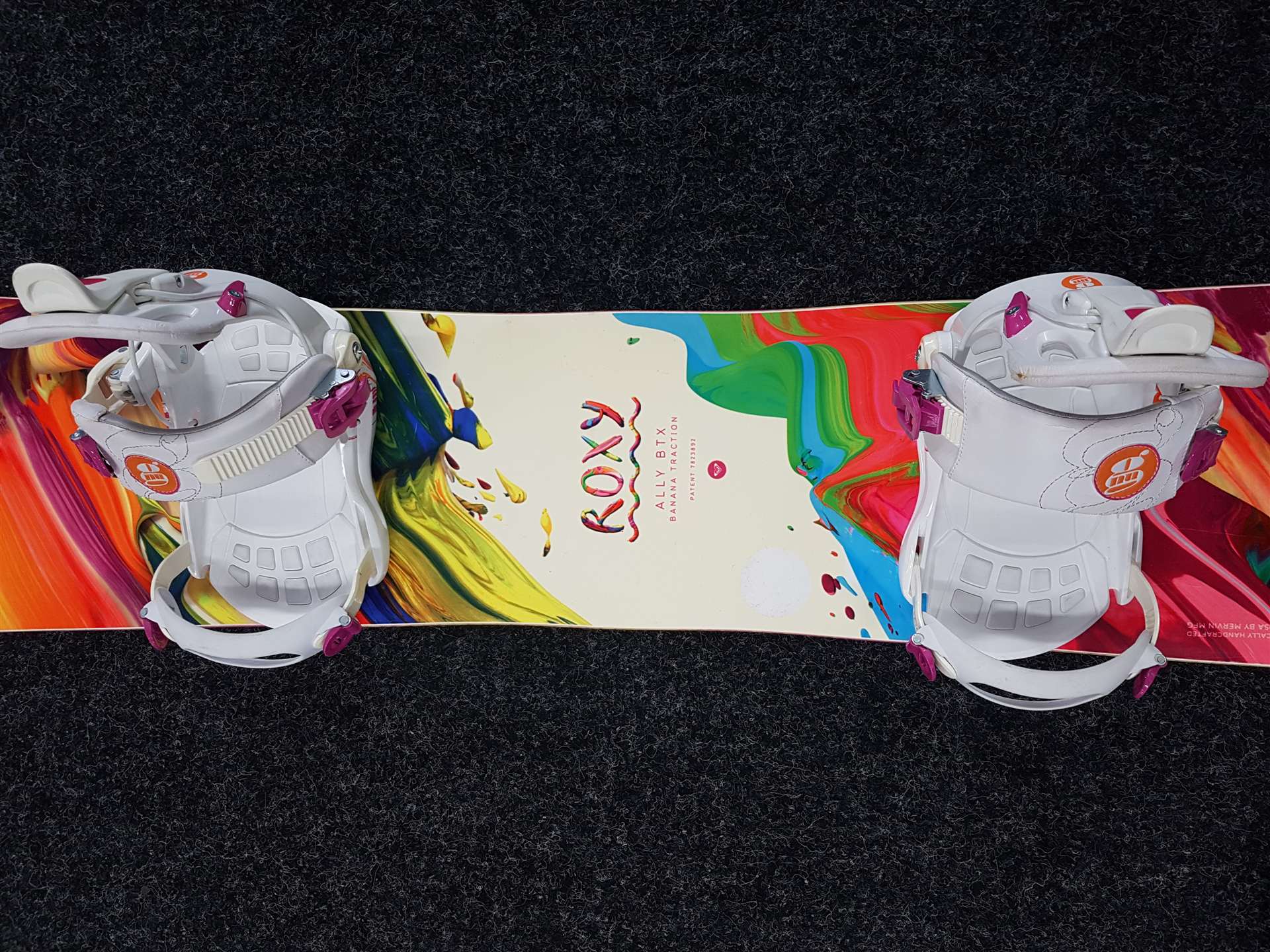 Použitý snowboard ROXY Ally Btx Banana Traction + viazanie B-Real Fastec veľkosť S