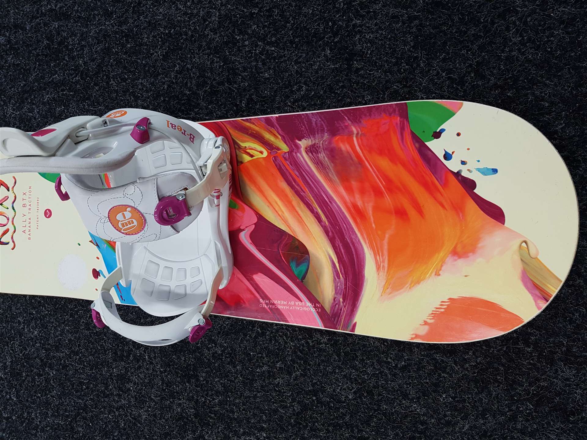 Použitý snowboard ROXY Ally Btx Banana Traction + viazanie B-Real Fastec veľkosť S