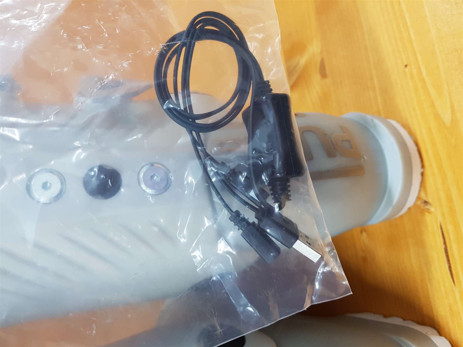 Použité vyhrievané lyžiarky Rossignol Pure Heat 80