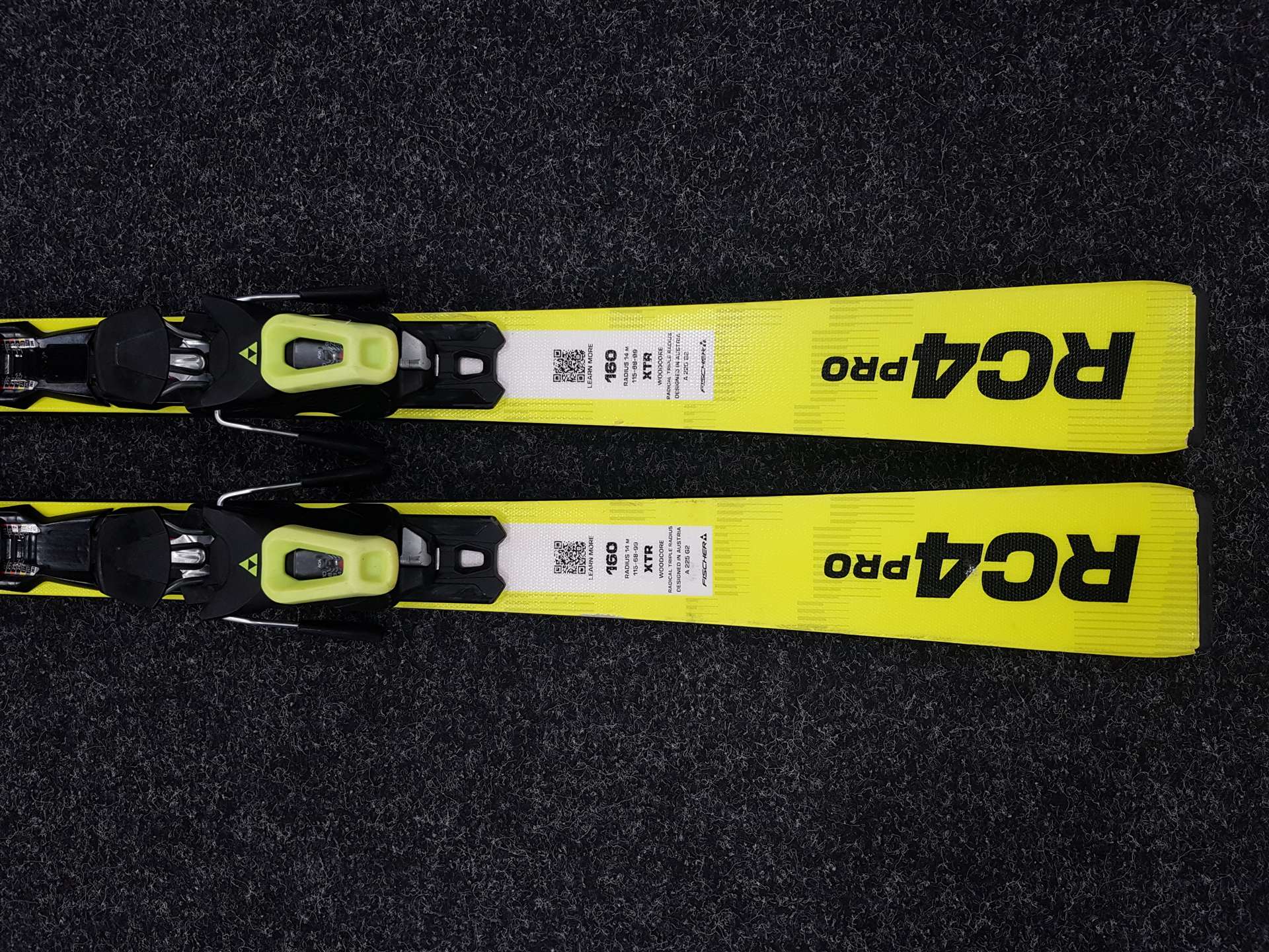 Použité lyže FISCHER RC 4 PRO + viazanie Fischer RS 10