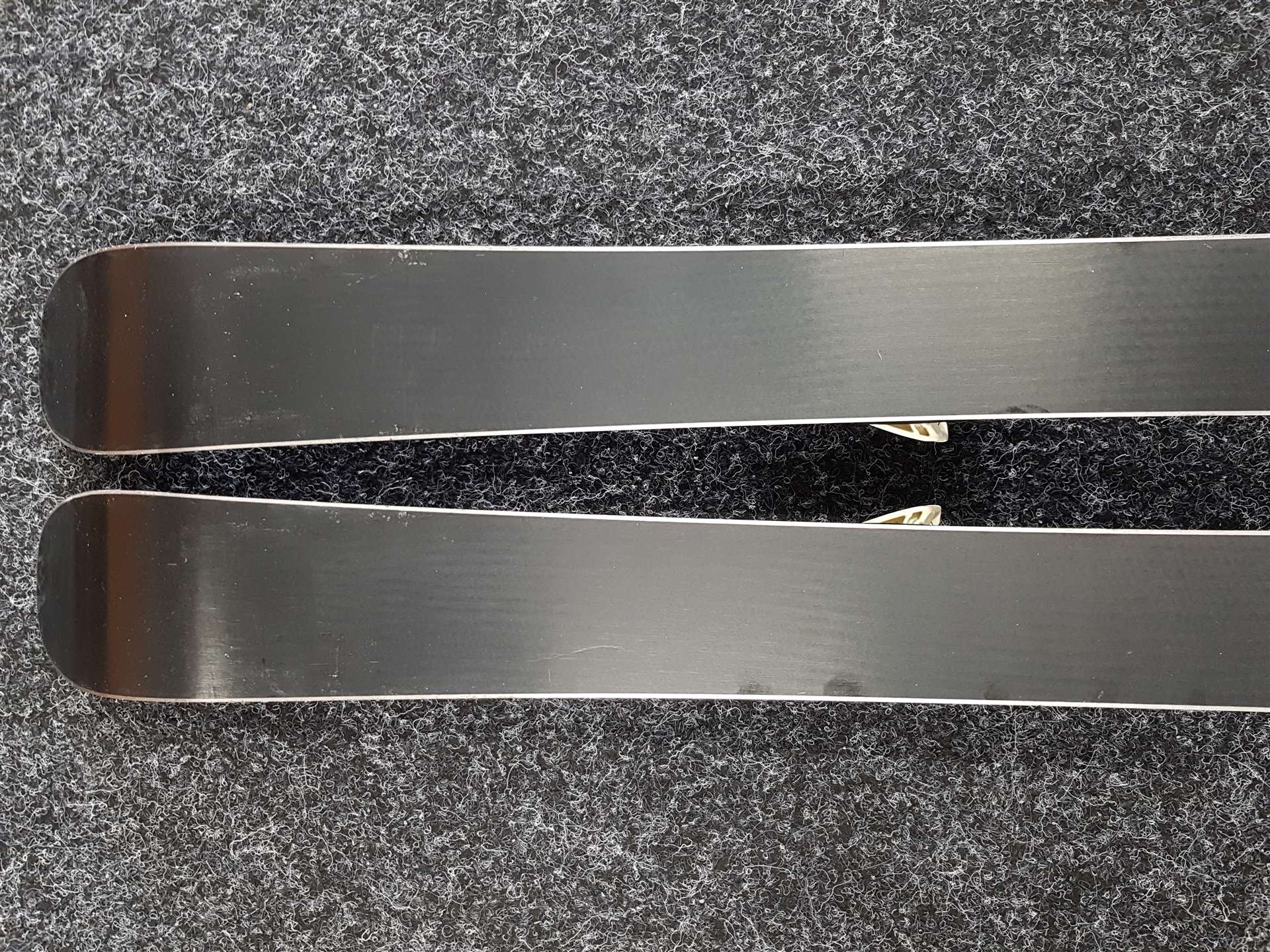 Použité detské lyže ATOMIC Vantage Girl + viazanie Atomic Atomic 4,5