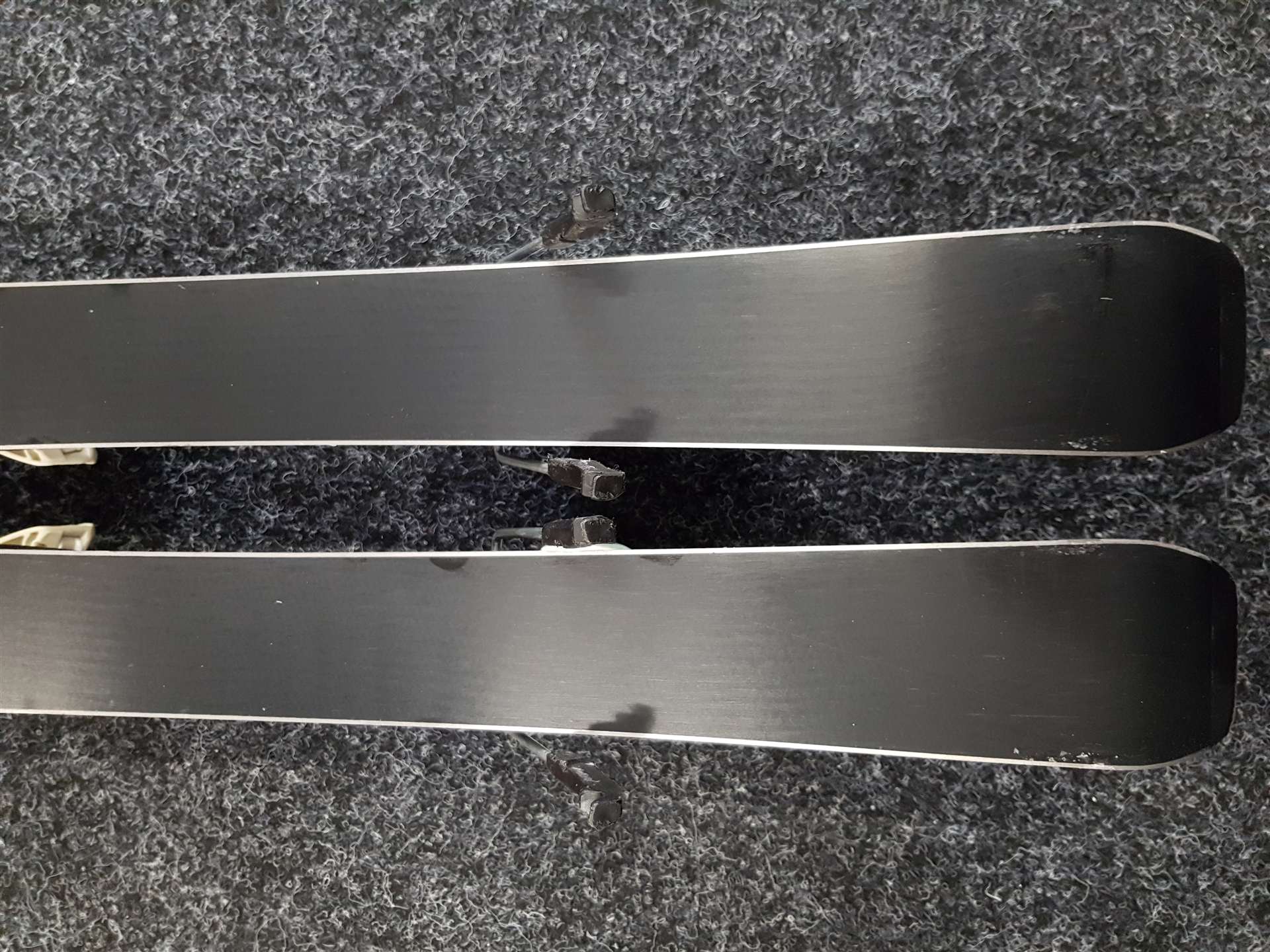 Použité detské lyže ATOMIC Vantage Girl + viazanie Atomic Atomic 4,5