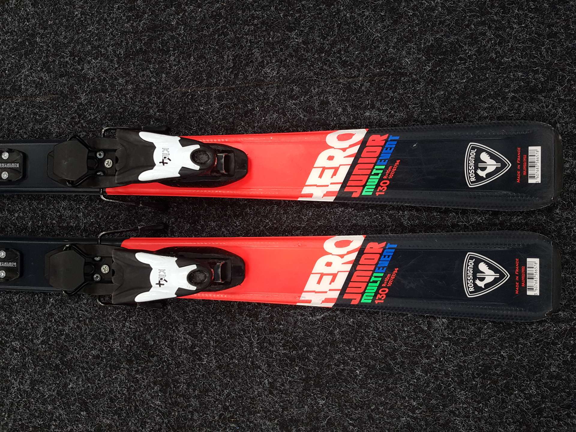 Použité detské lyže ROSSIGNOL Hero Junior + viazanie Look Kid 4