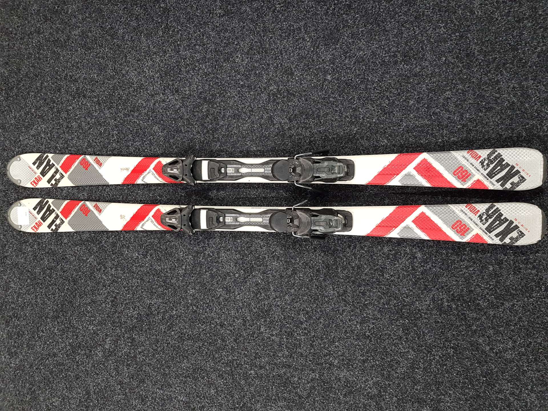 Použité lyže ELAN Exar Vidia 160 + viazanie Elan EL 10