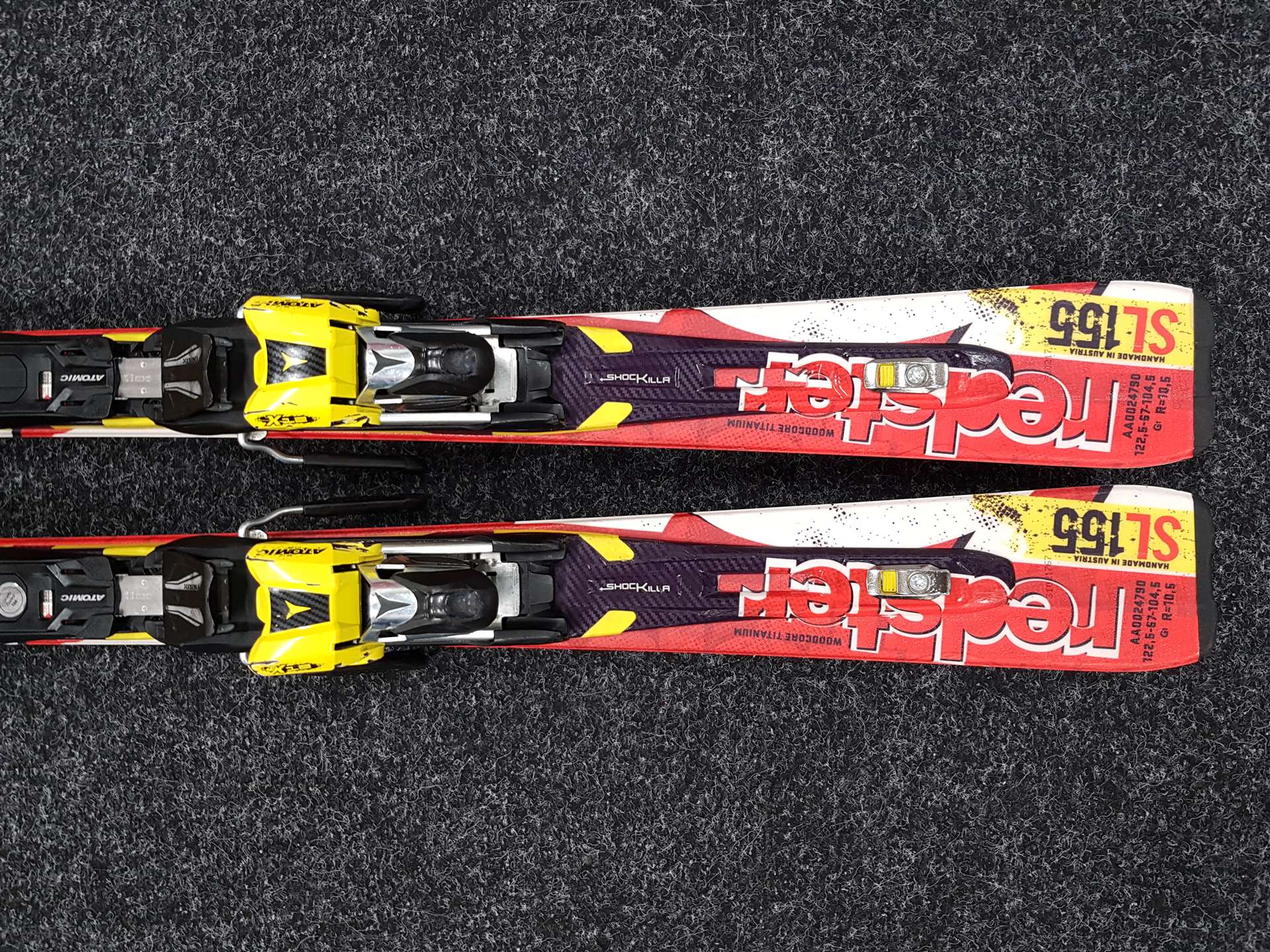 Použité lyže ATOMIC Redster SL + viazanie Atomic X12