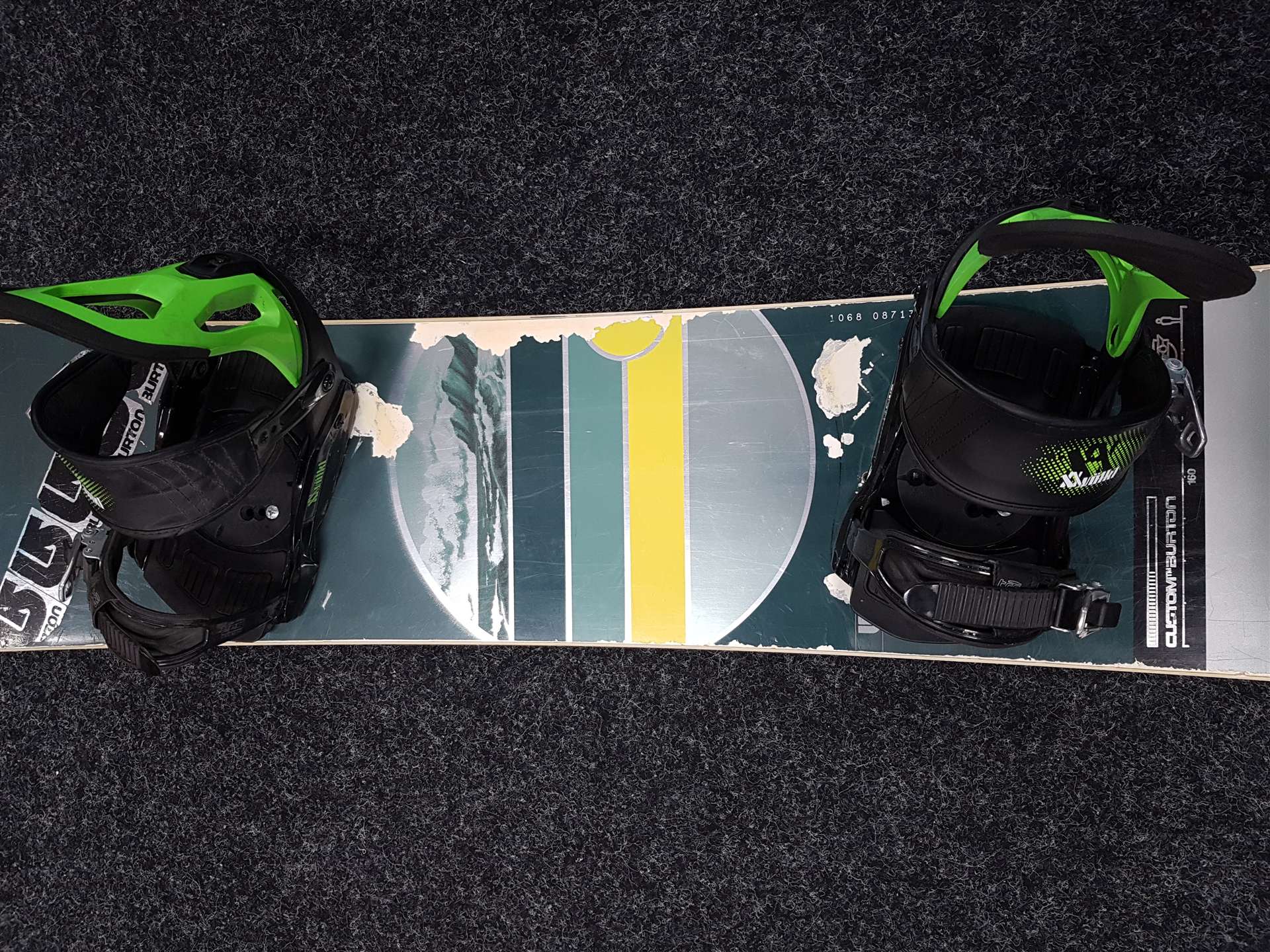 Použitý snowboard BURTON Custom  + viazanie Volkl veľkosť L