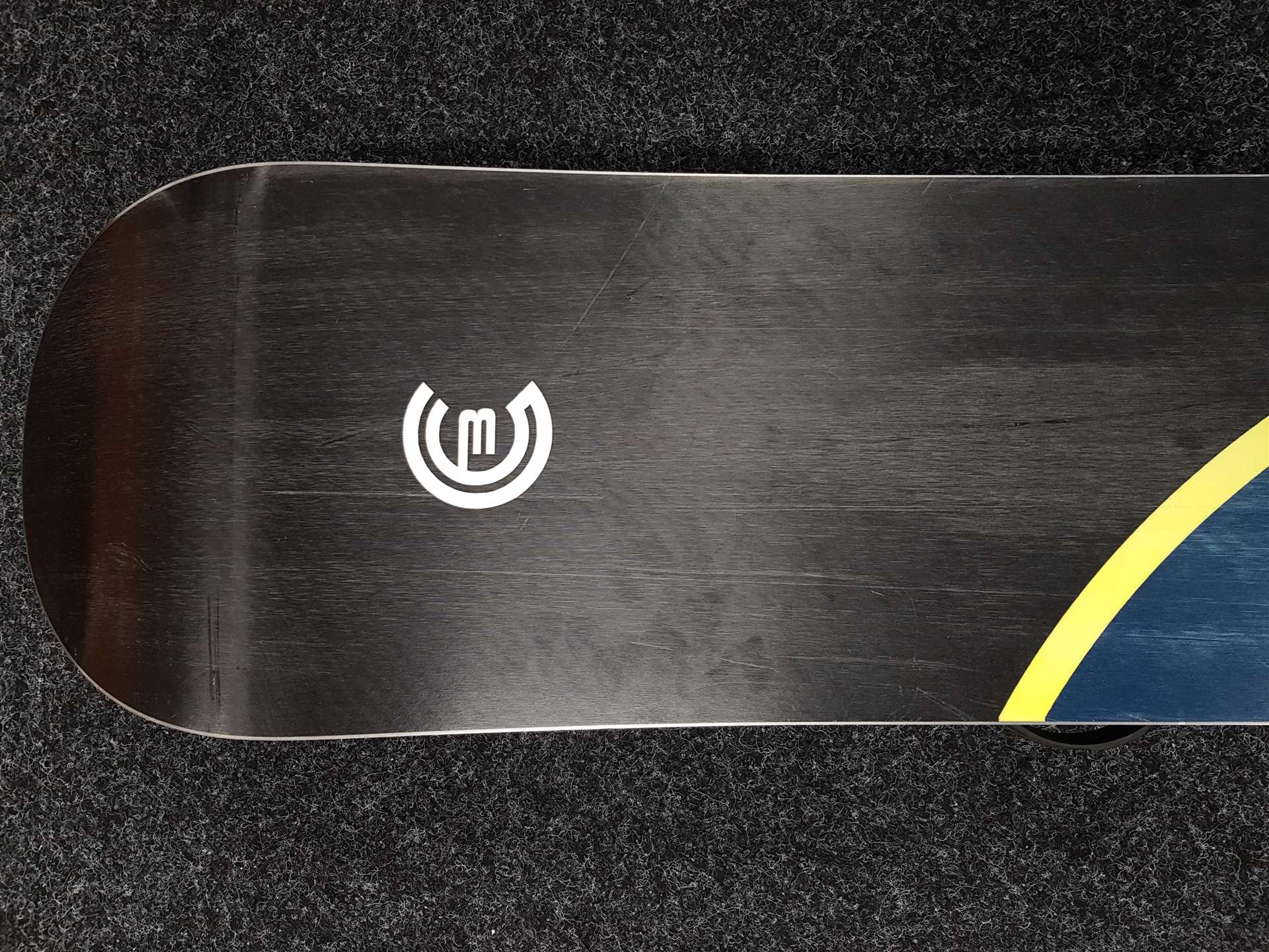 Použitý snowboard BURTON Custom  + viazanie Volkl veľkosť L
