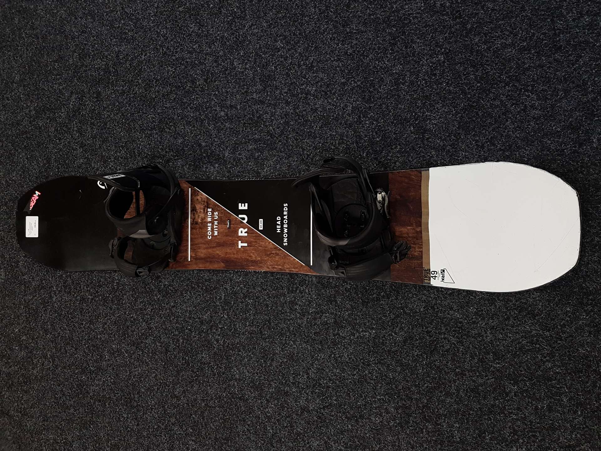 Použitý snowboard HEAD True + viazanie Head veľkosť L