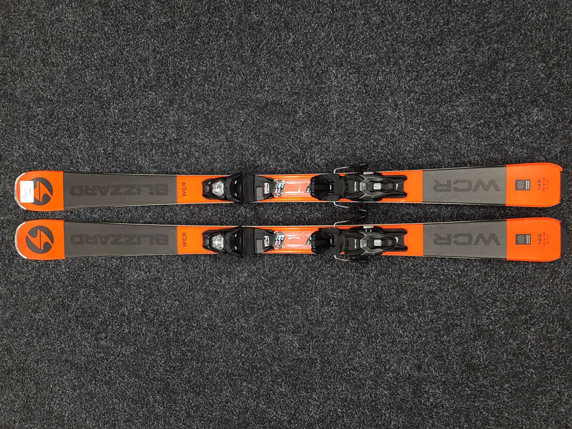 Použité lyže BLIZZARD WCR + viazanie Marker TLT 10