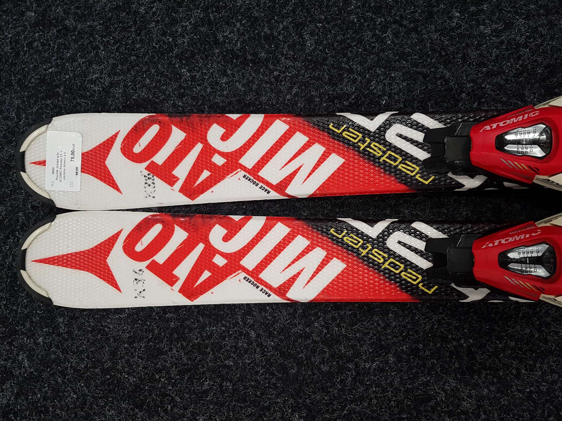 Použité detské lyže ATOMIC Redster XT + viazanie Atomic 4.5