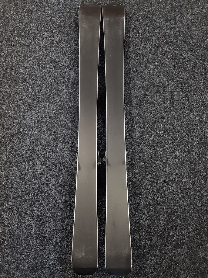 Použité detské lyže VOLKL RACE TIGER GS 8 + viazanie Marker 4.5