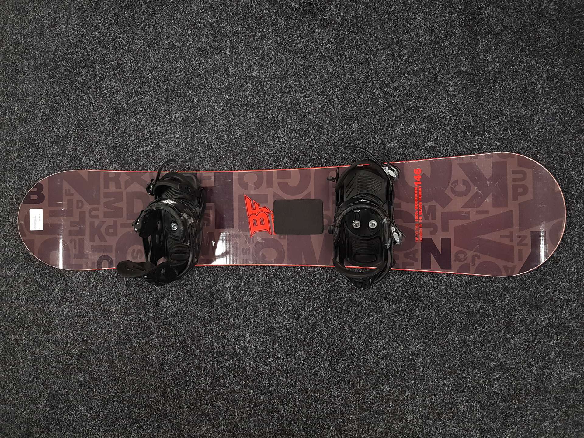 Použitý snowboard BF Snowboards + viazanie BF veľkosť M/L