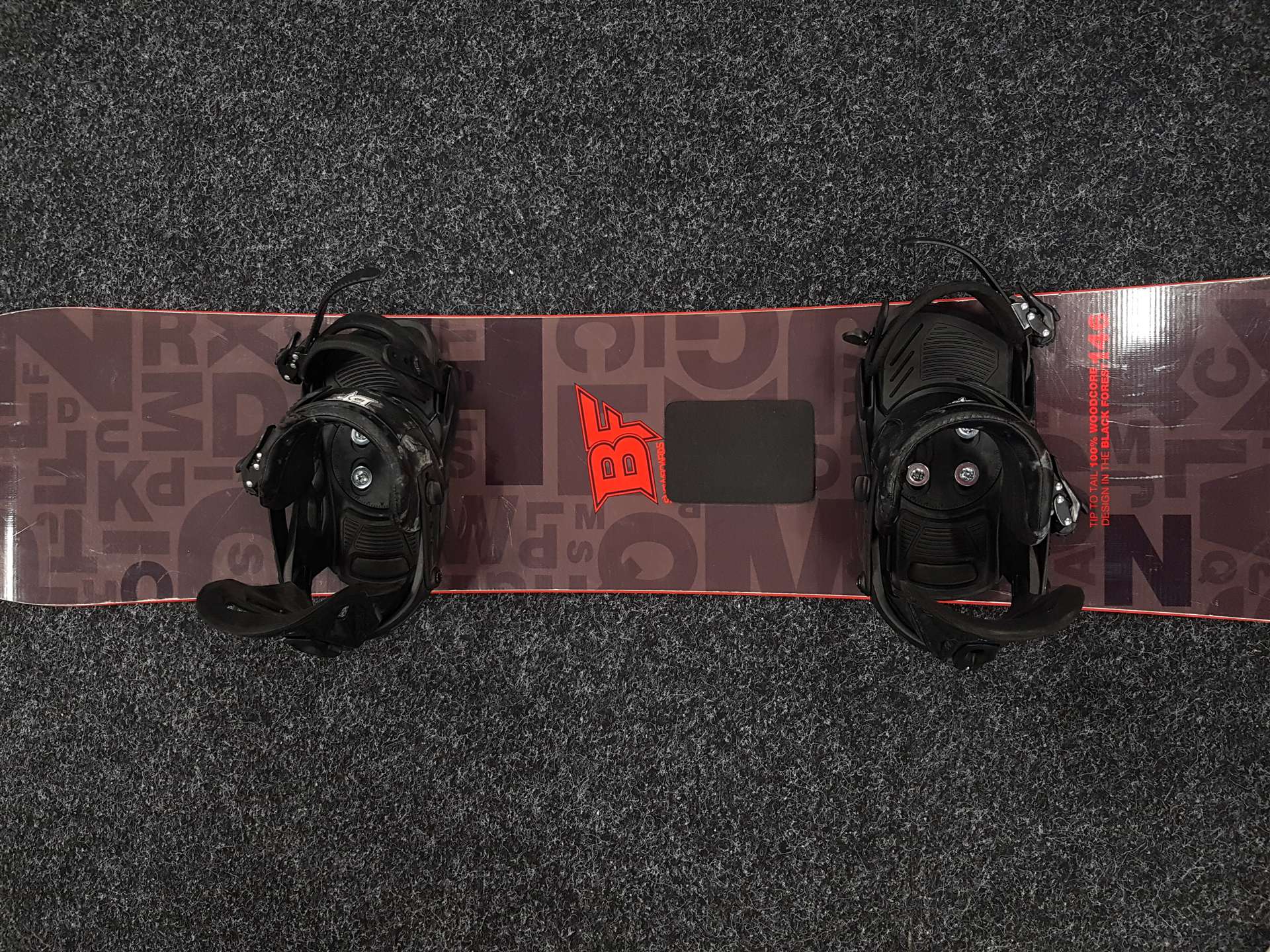 Použitý snowboard BF Snowboards + viazanie BF veľkosť M/L