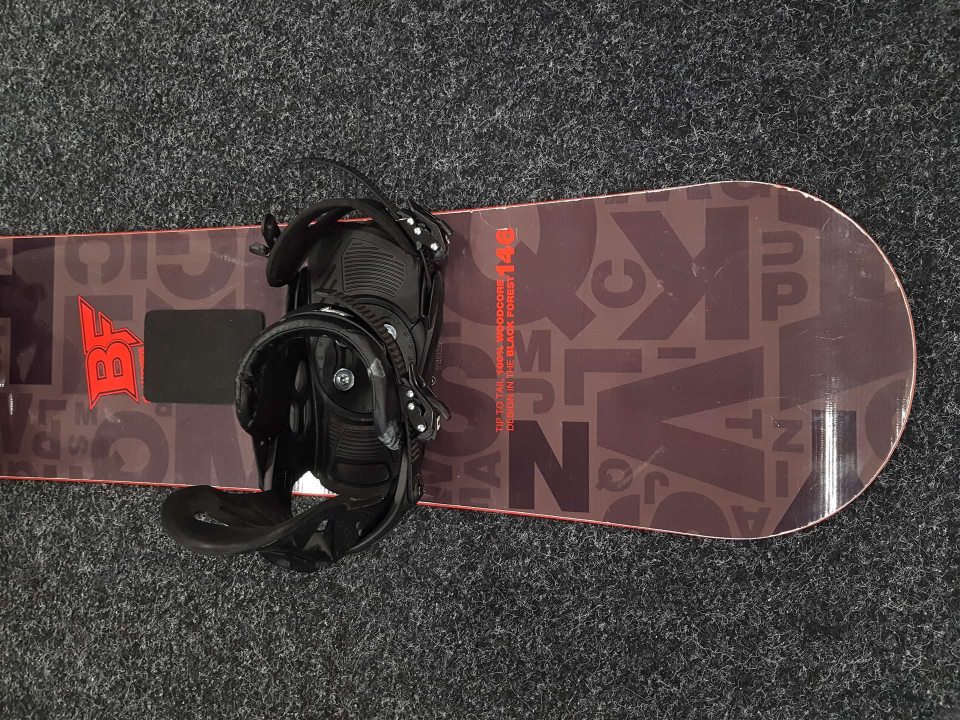 Použitý snowboard BF Snowboards + viazanie BF veľkosť M/L