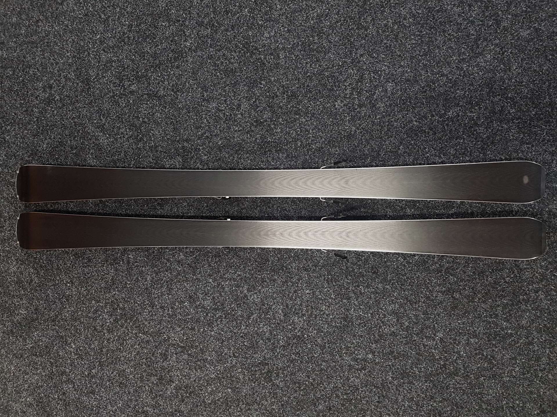 Použité lyže ATOMIC Bend X ETL + viazanie Atomic 10