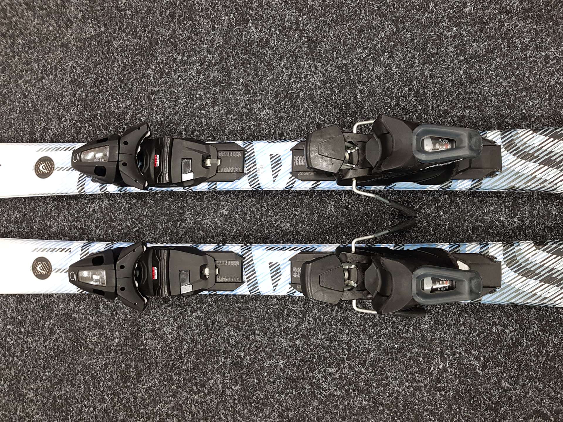 Použité lyže HEAD Shape 3.0 + viazanie Tyrolia 10