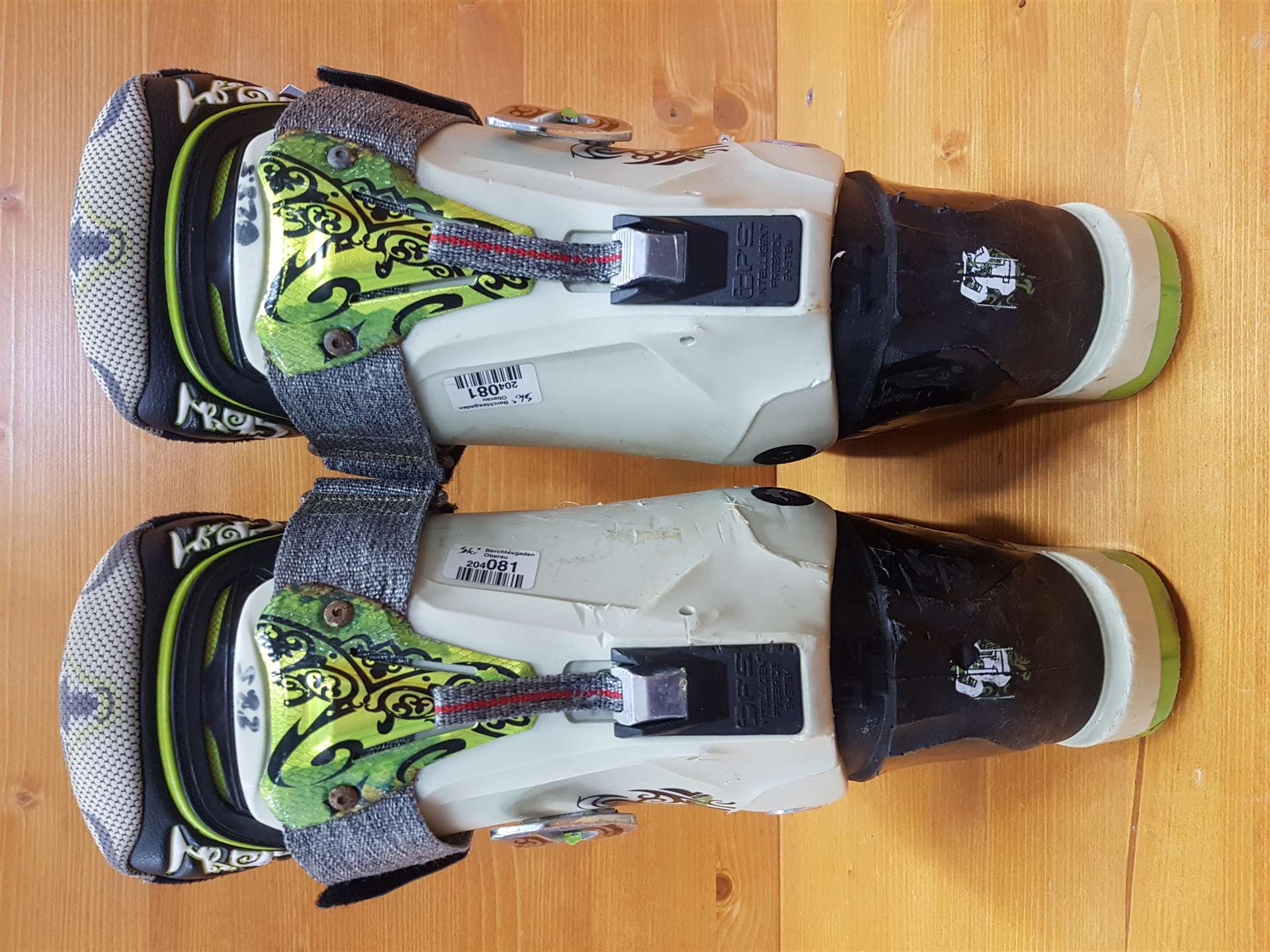 Použité lyžiarky TECNICA Crossfire 100