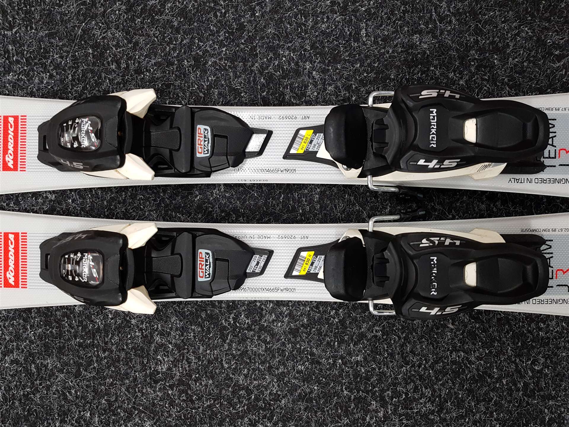 Použité detské lyže NORDICA Team JR + viazanie Marker 4.5