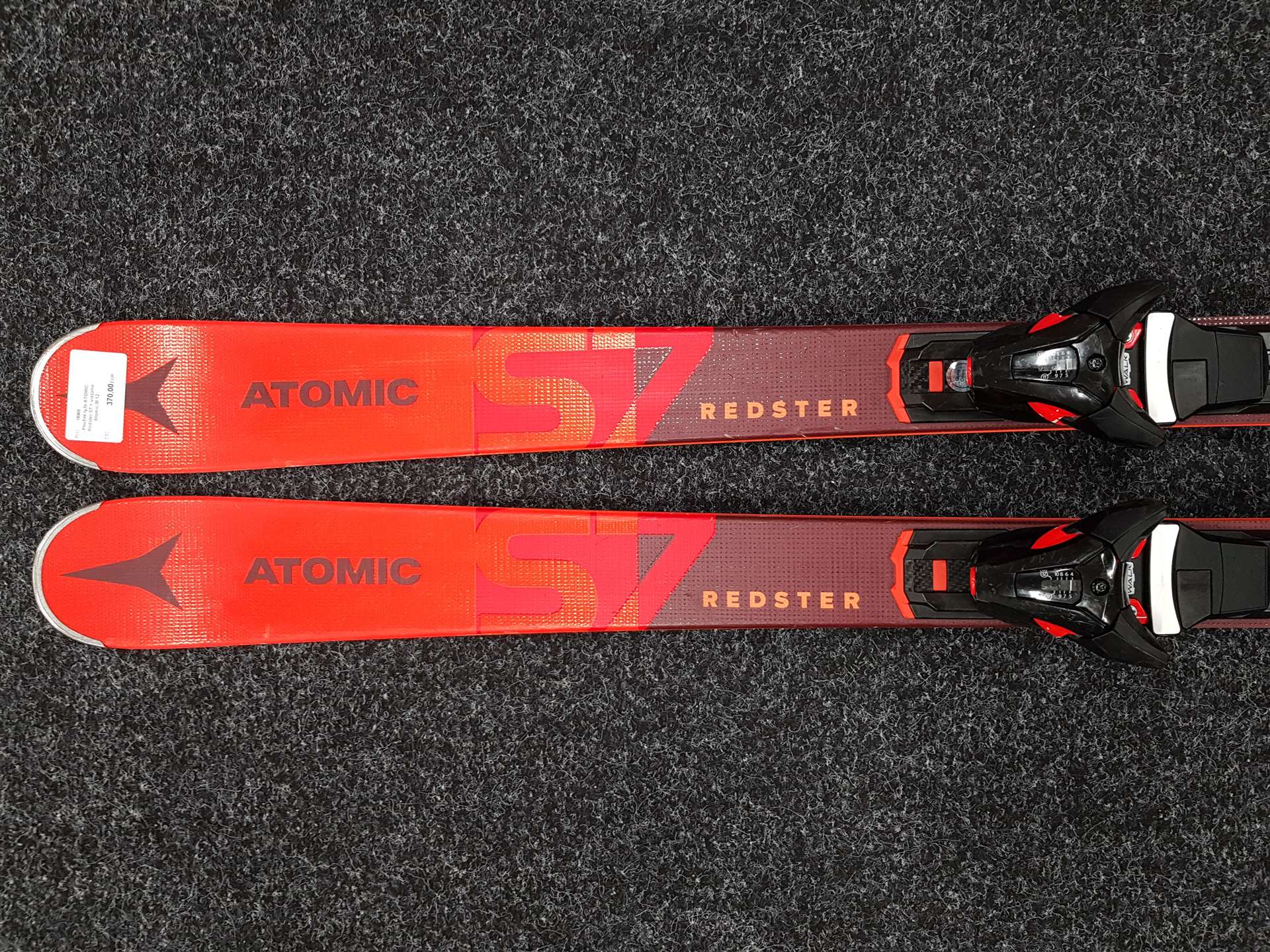 Použité lyže ATOMIC Redster S7 + viazanie Atomic M 12