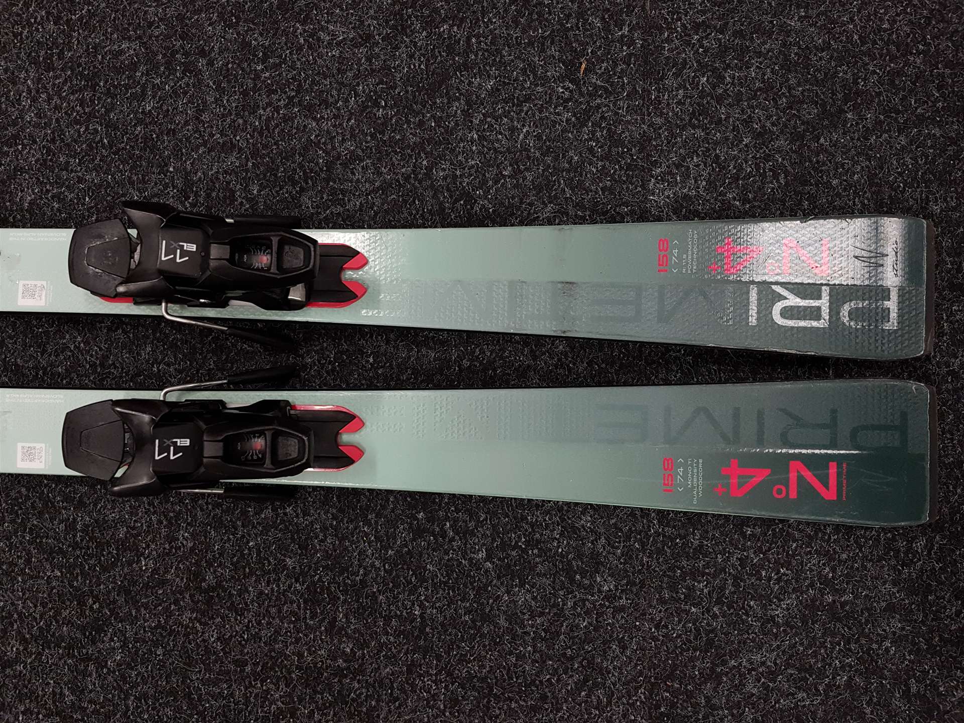 Použité lyže ELAN Primetime No 4 + viazanie Elan EL 11