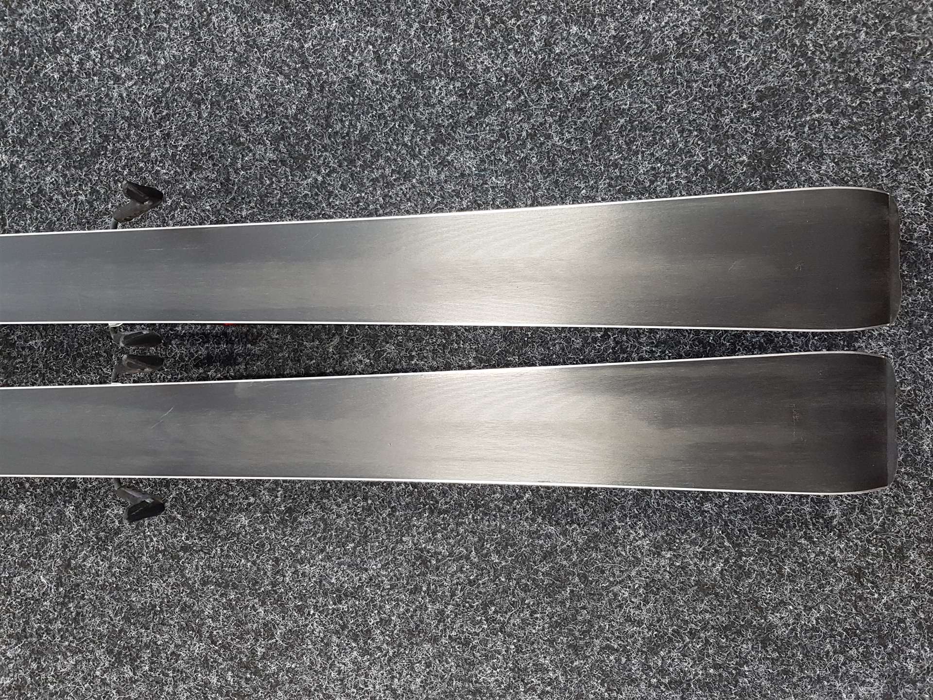 Použité lyže ATOMIC Race GS + viazanie Atomic Neox 12