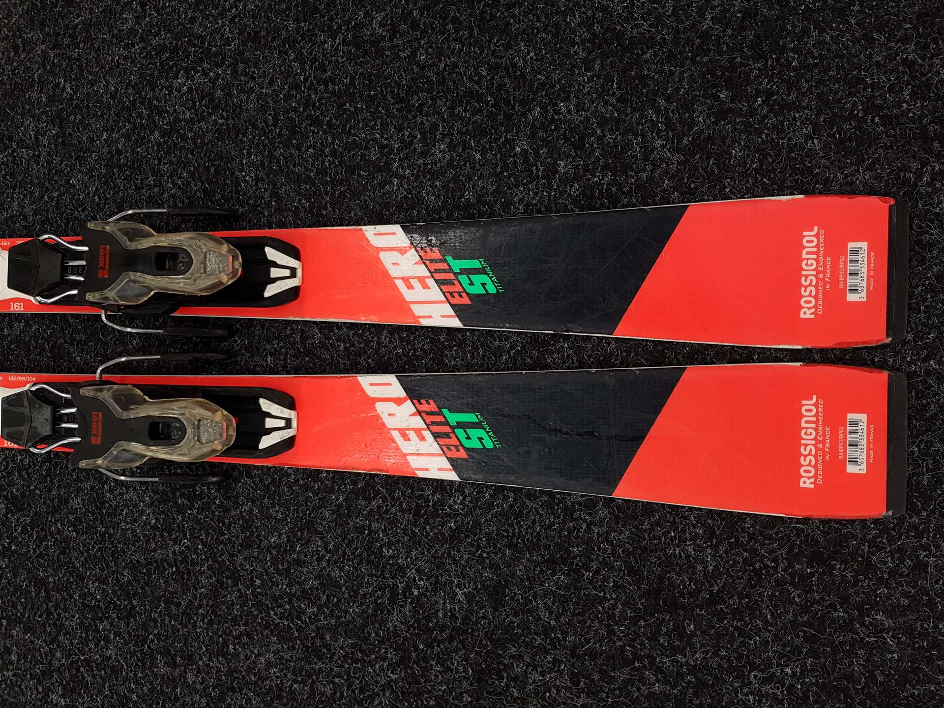 Použité lyže ROSSIGNOL Hero Elite ST + viazanie Look Express 11