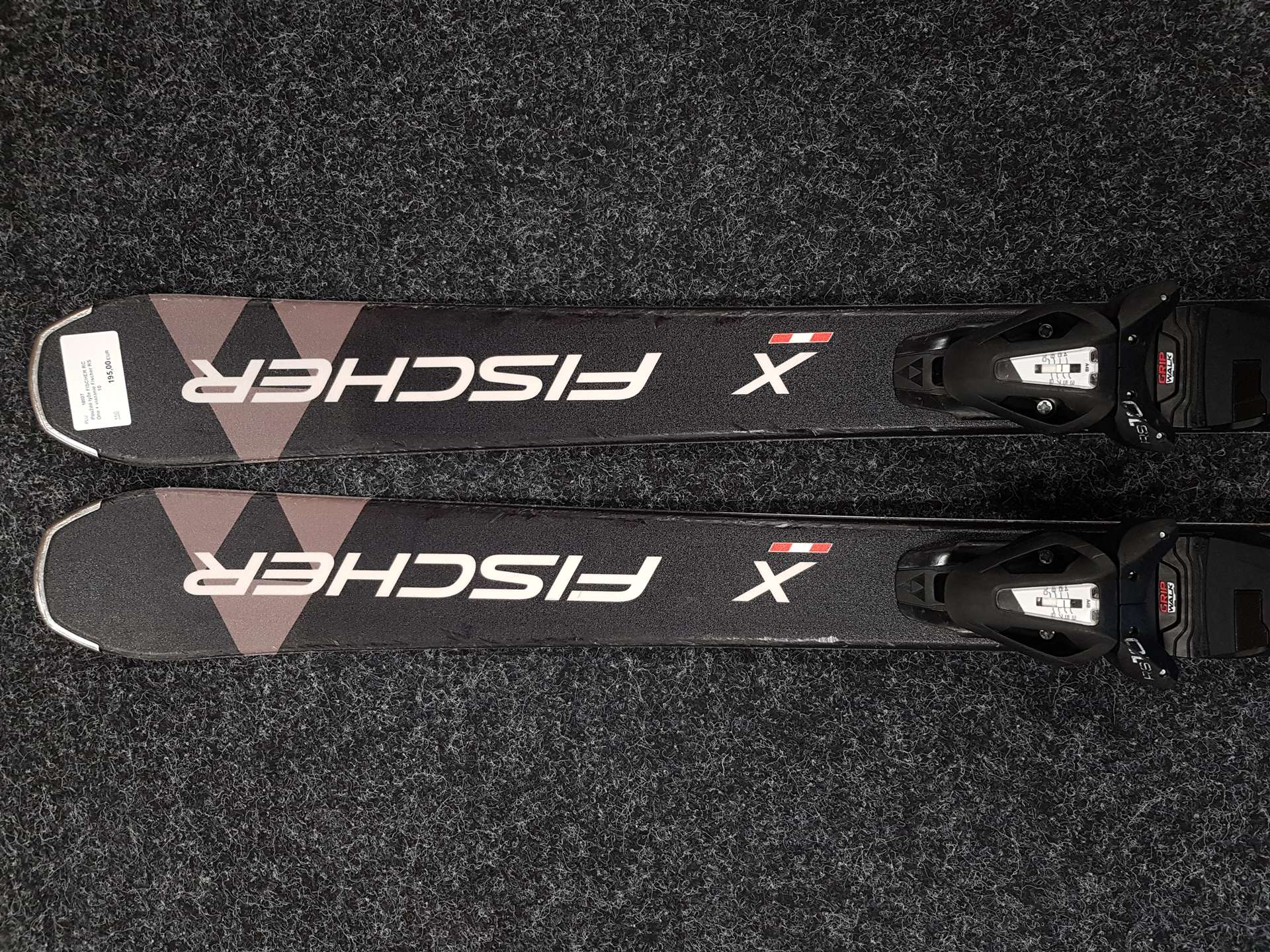 Použité lyže FISCHER RC One + viazanie Fischer RS 10